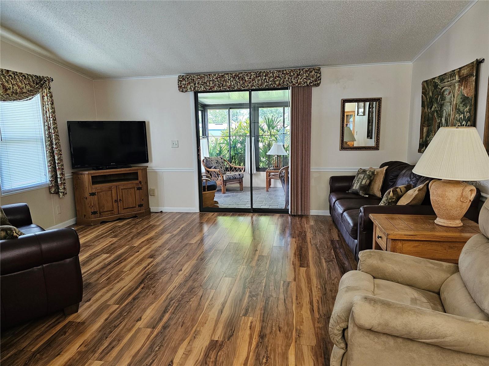 LADY LAKE ORANGE BLOSSOM GARDENS UNIT 06 - Residential