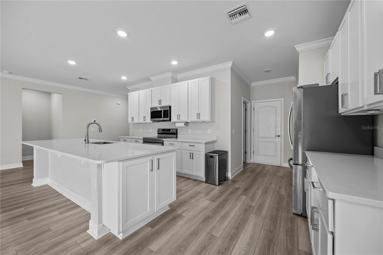 TARA ESTATES PB 37 PG 46 - Residential