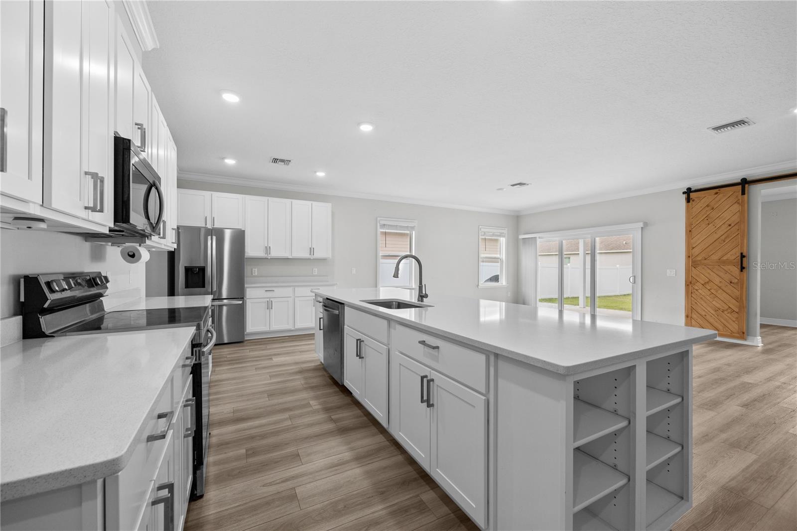 TARA ESTATES PB 37 PG 46 - Residential