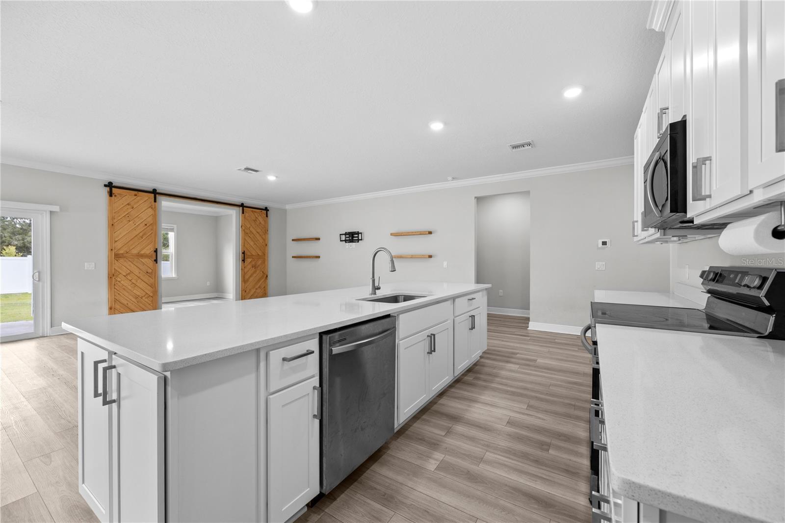 TARA ESTATES PB 37 PG 46 - Residential