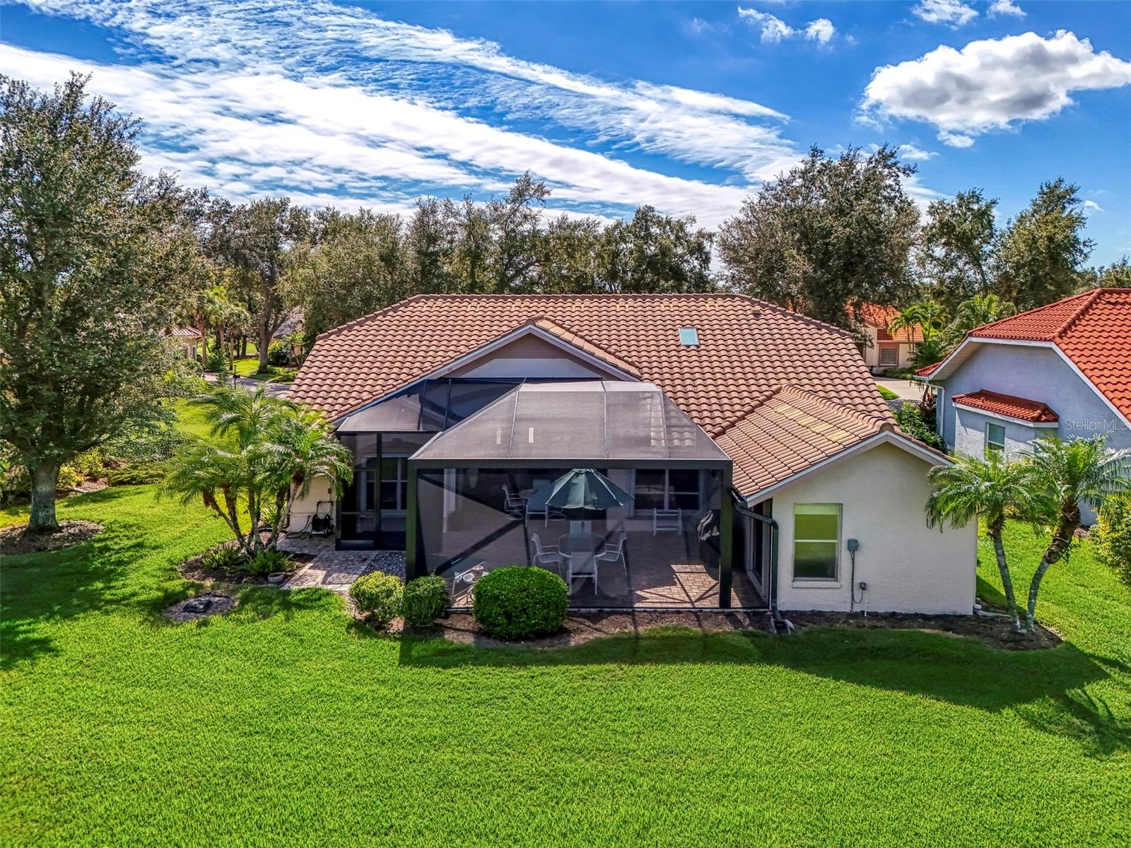 RIVERWOOD - Residential