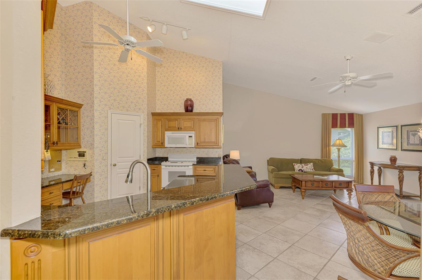 RIVERWOOD - Residential