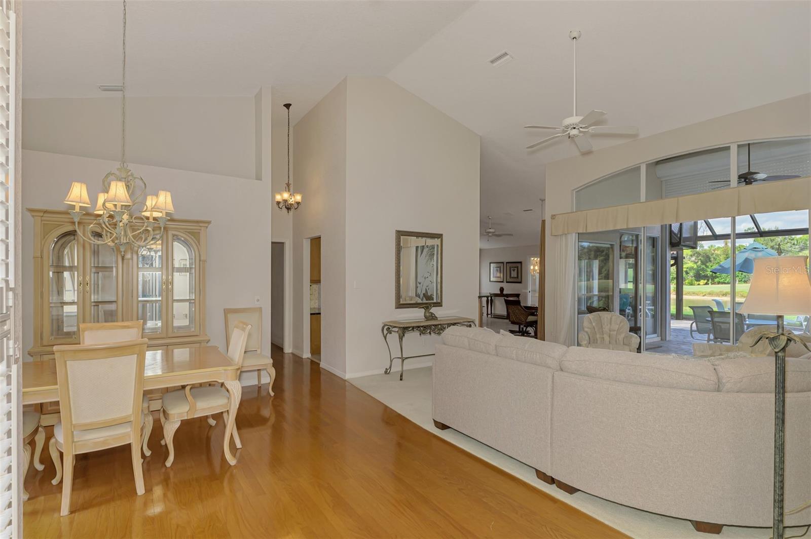 RIVERWOOD - Residential