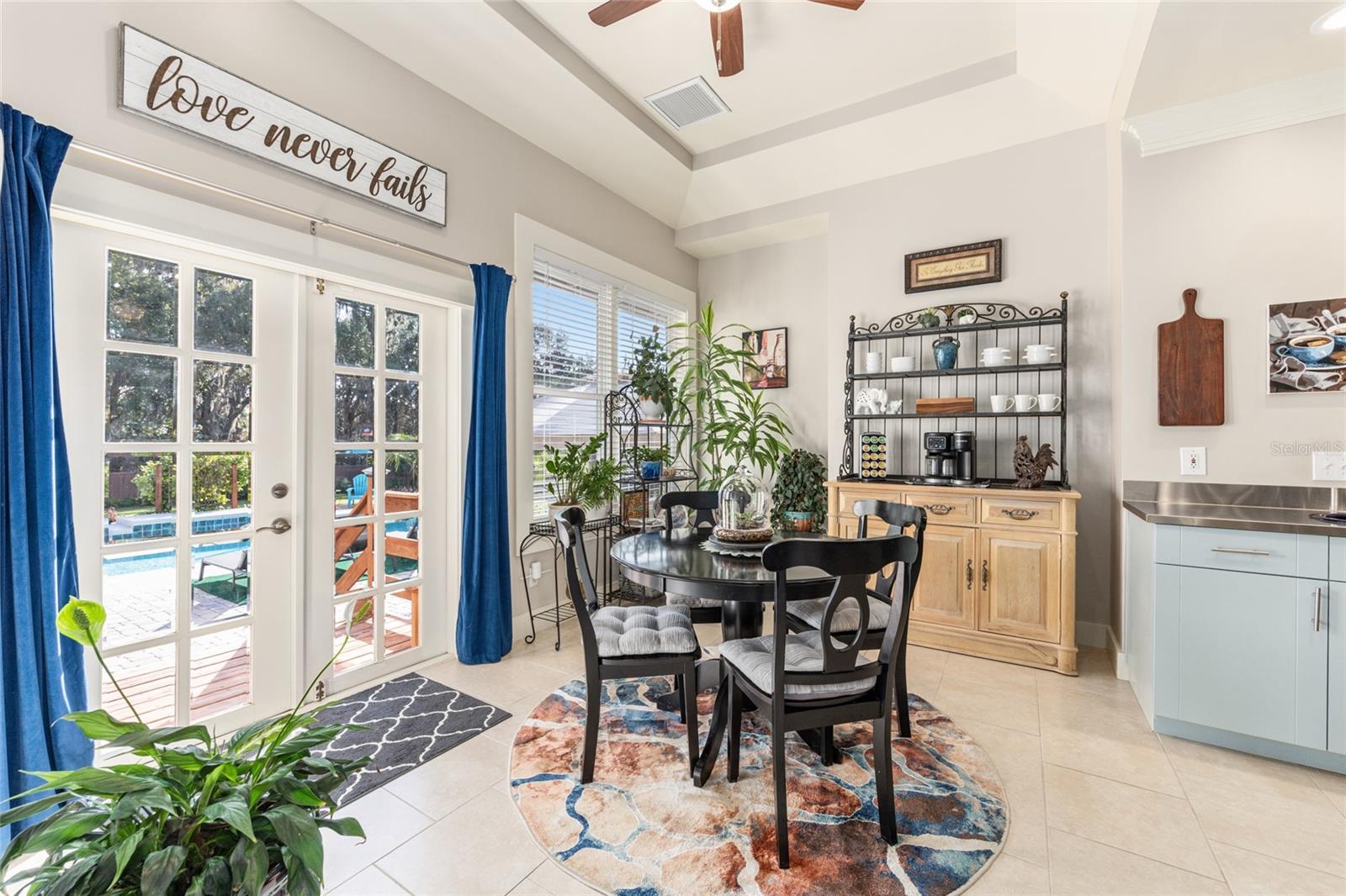 GLENVIEW - Residential