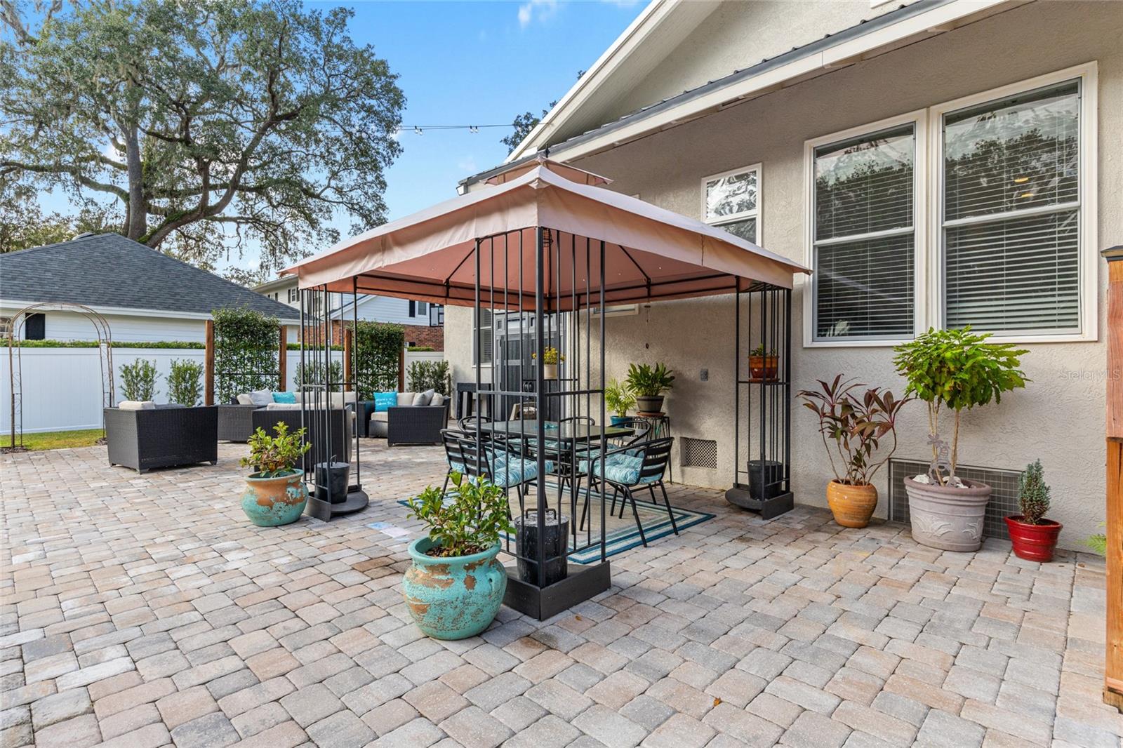 GLENVIEW - Residential