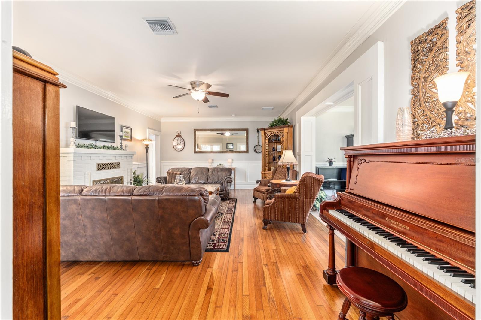 GLENVIEW - Residential