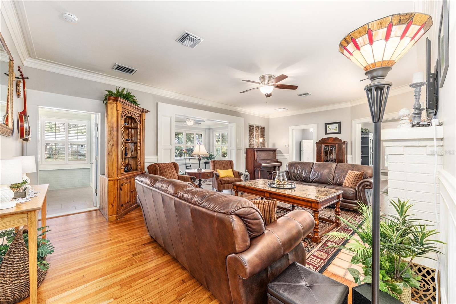 GLENVIEW - Residential