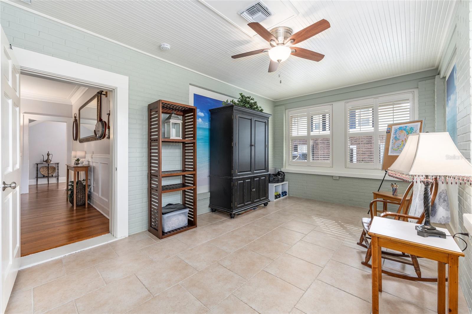 GLENVIEW - Residential