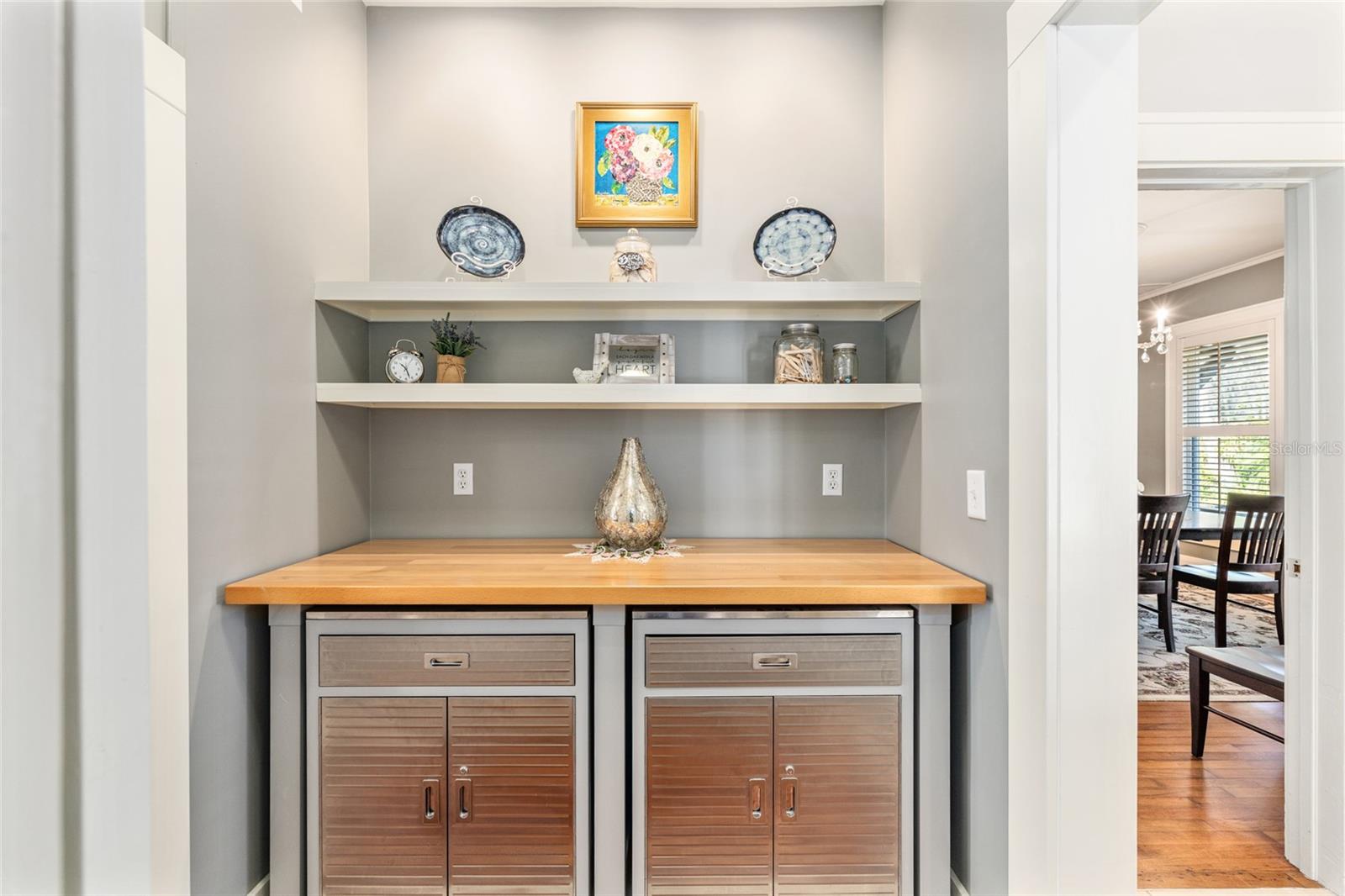 GLENVIEW - Residential