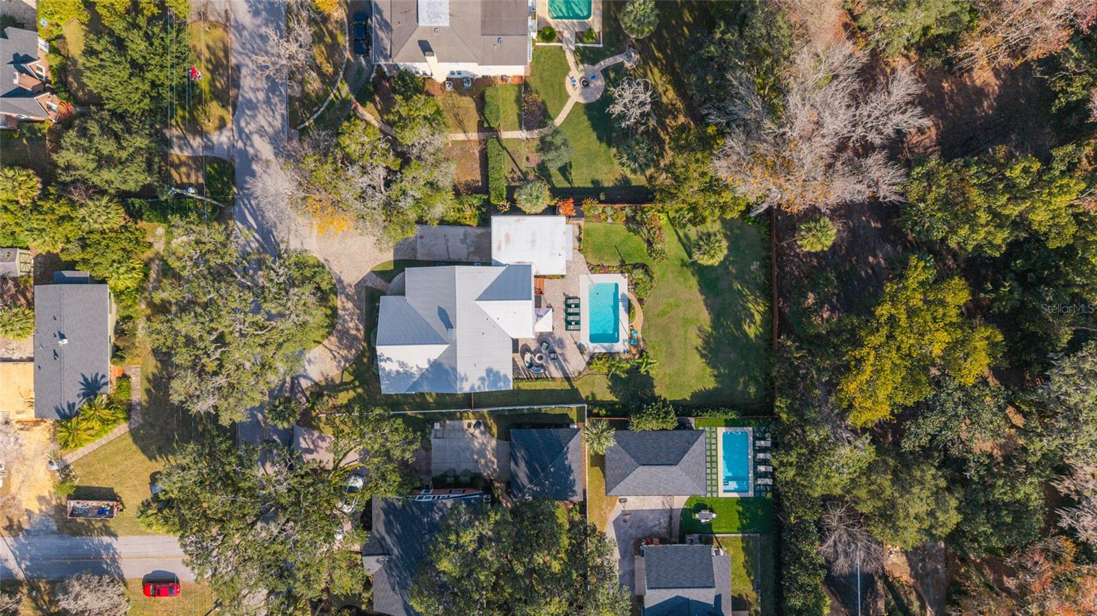 GLENVIEW - Residential