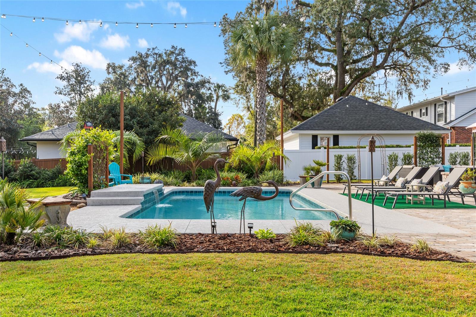 GLENVIEW - Residential