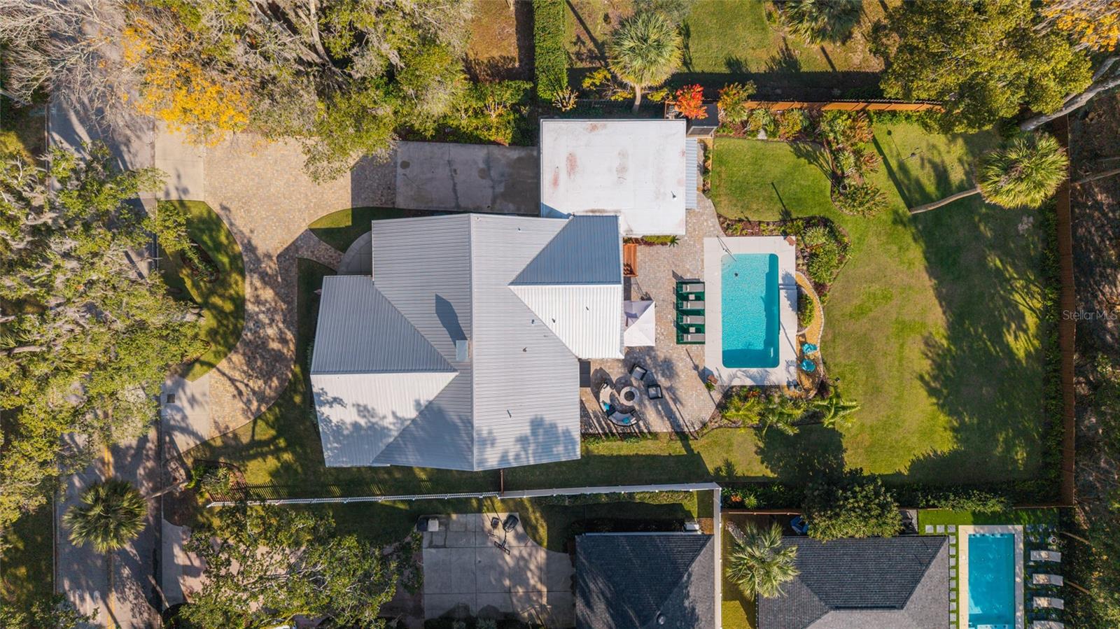 GLENVIEW - Residential