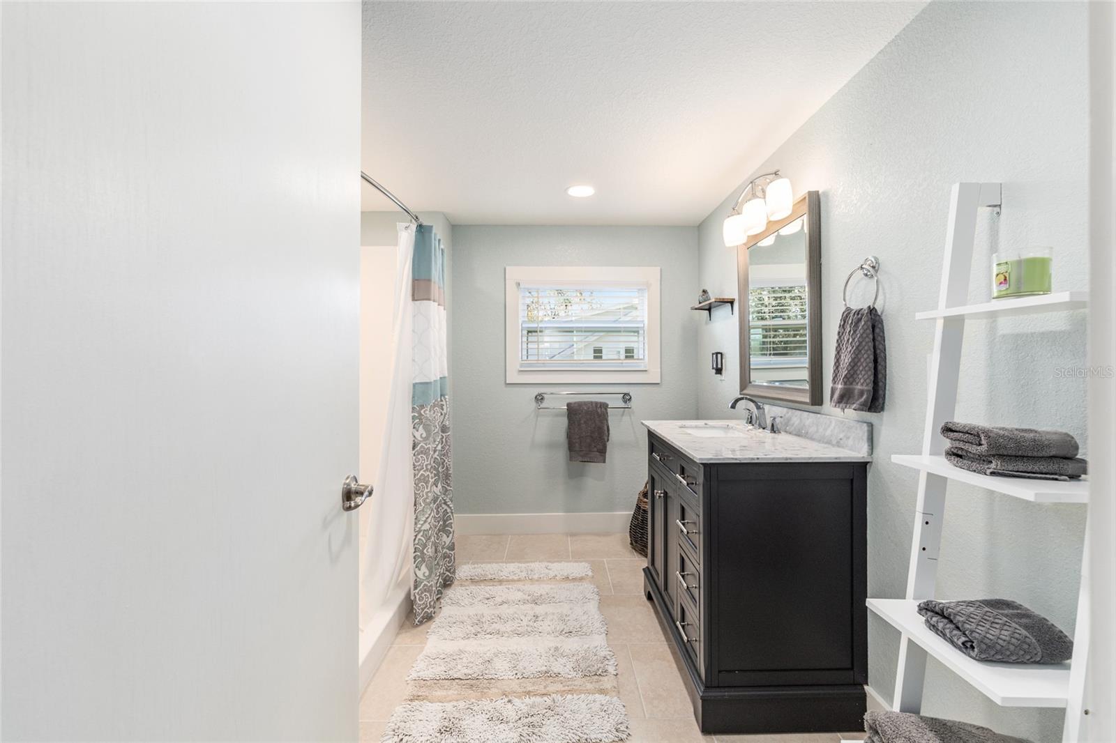 GLENVIEW - Residential