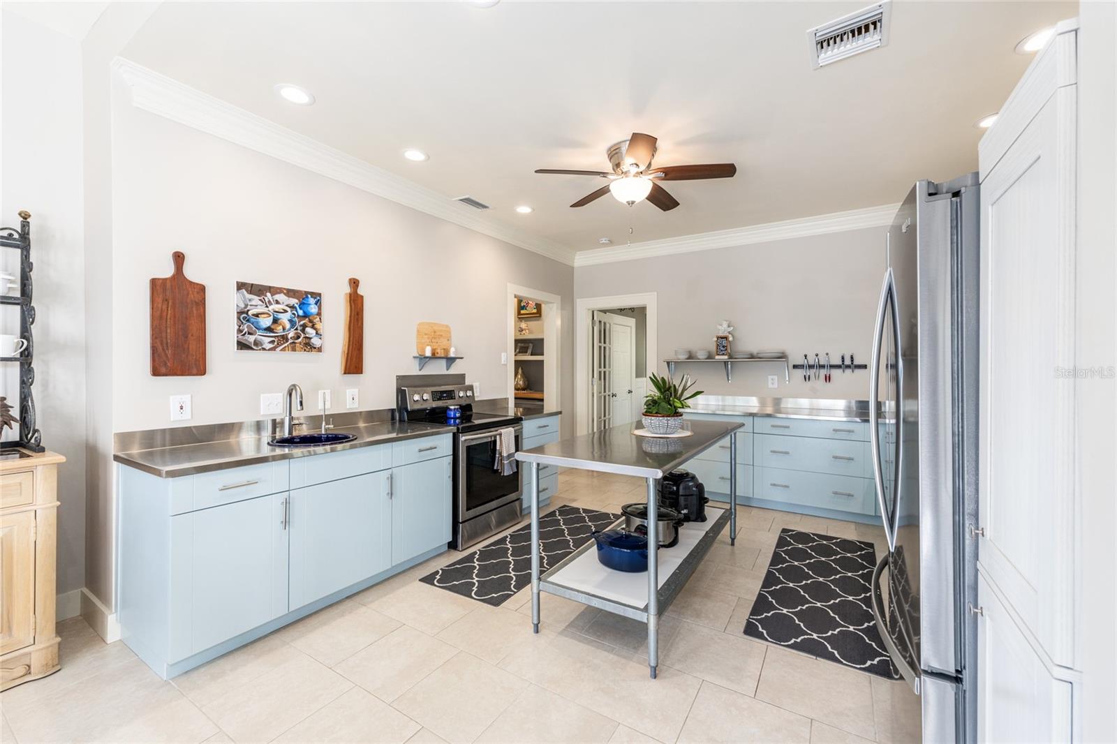 GLENVIEW - Residential