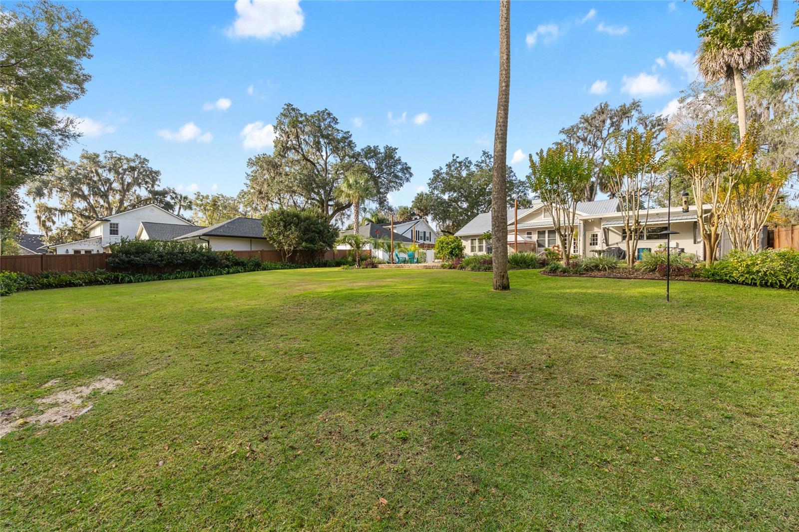 GLENVIEW - Residential