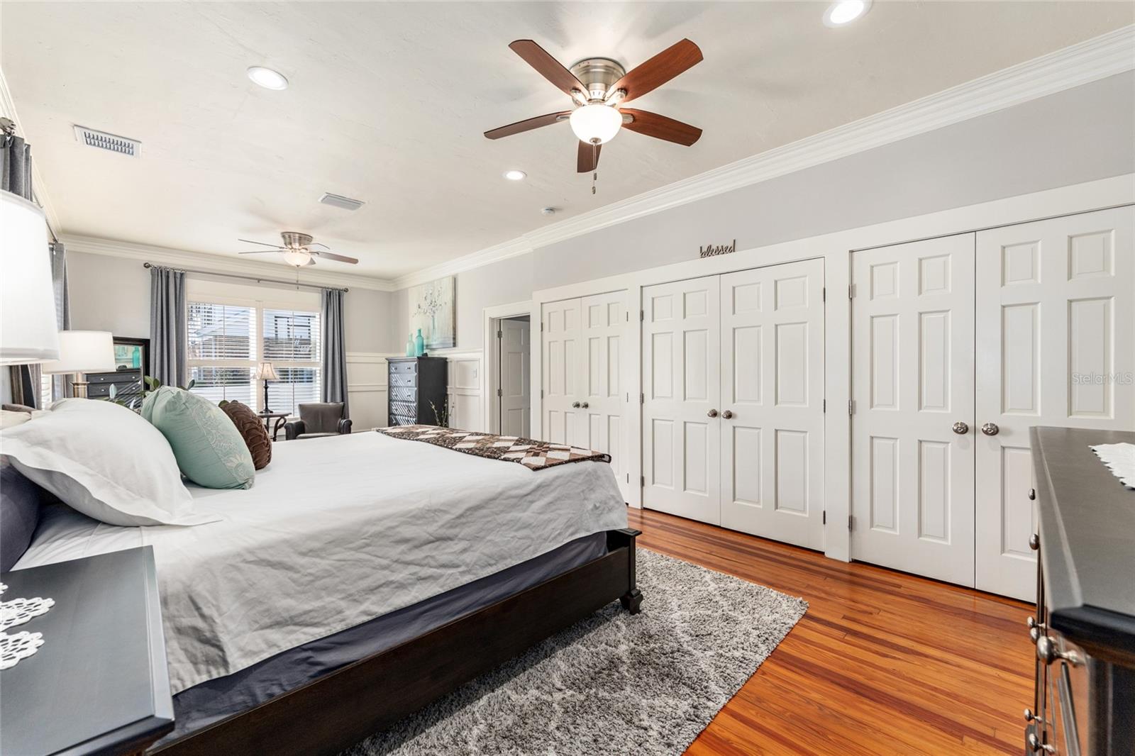 GLENVIEW - Residential