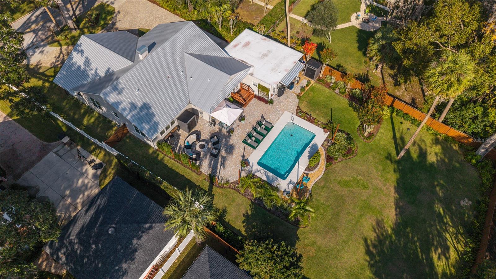 GLENVIEW - Residential