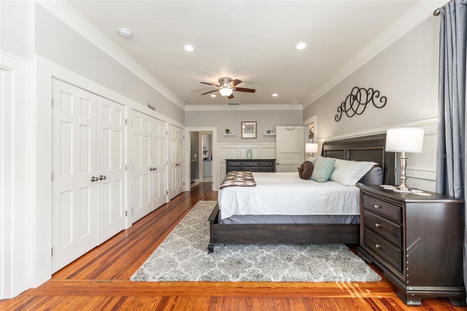 GLENVIEW - Residential