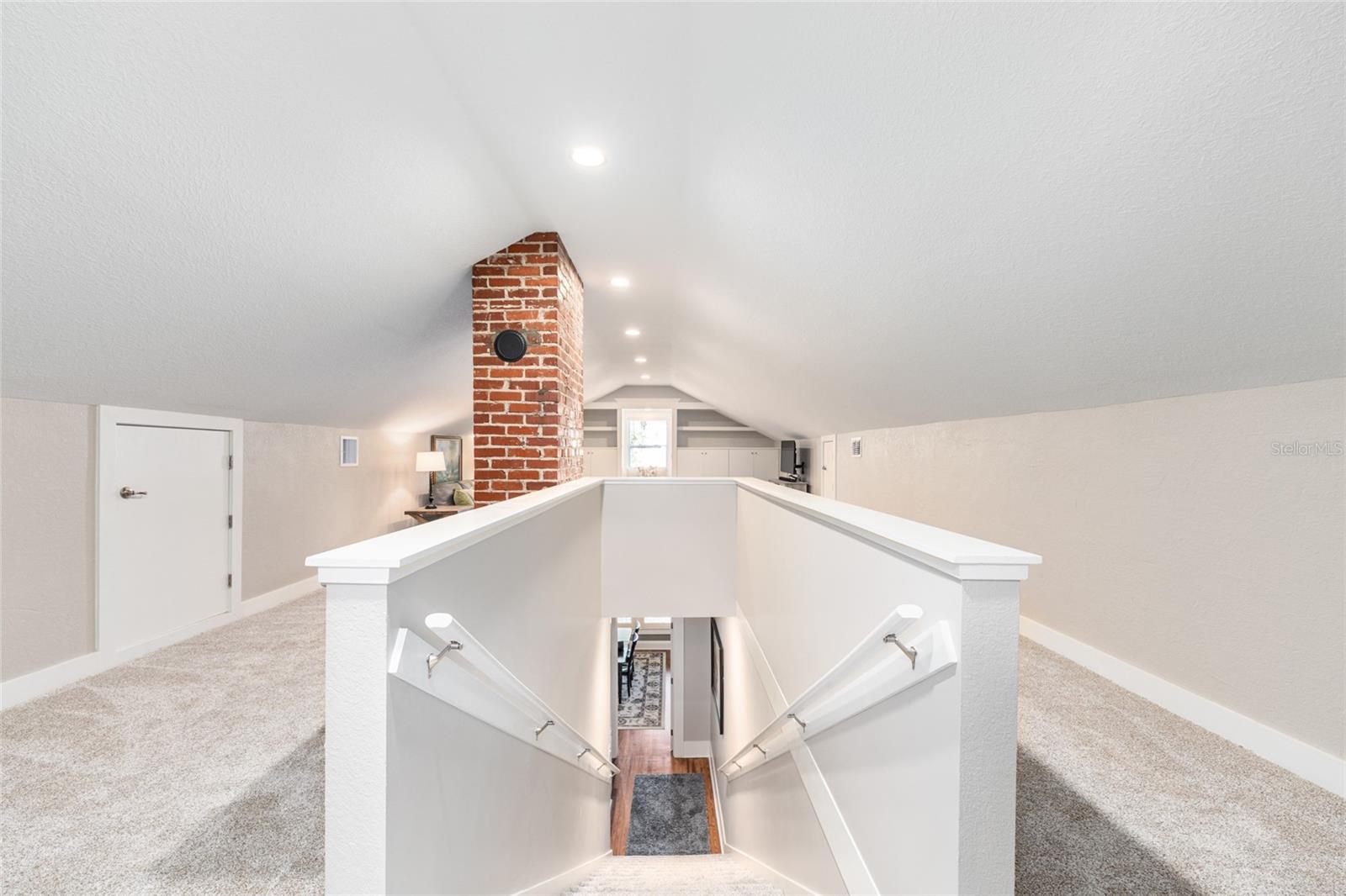 GLENVIEW - Residential