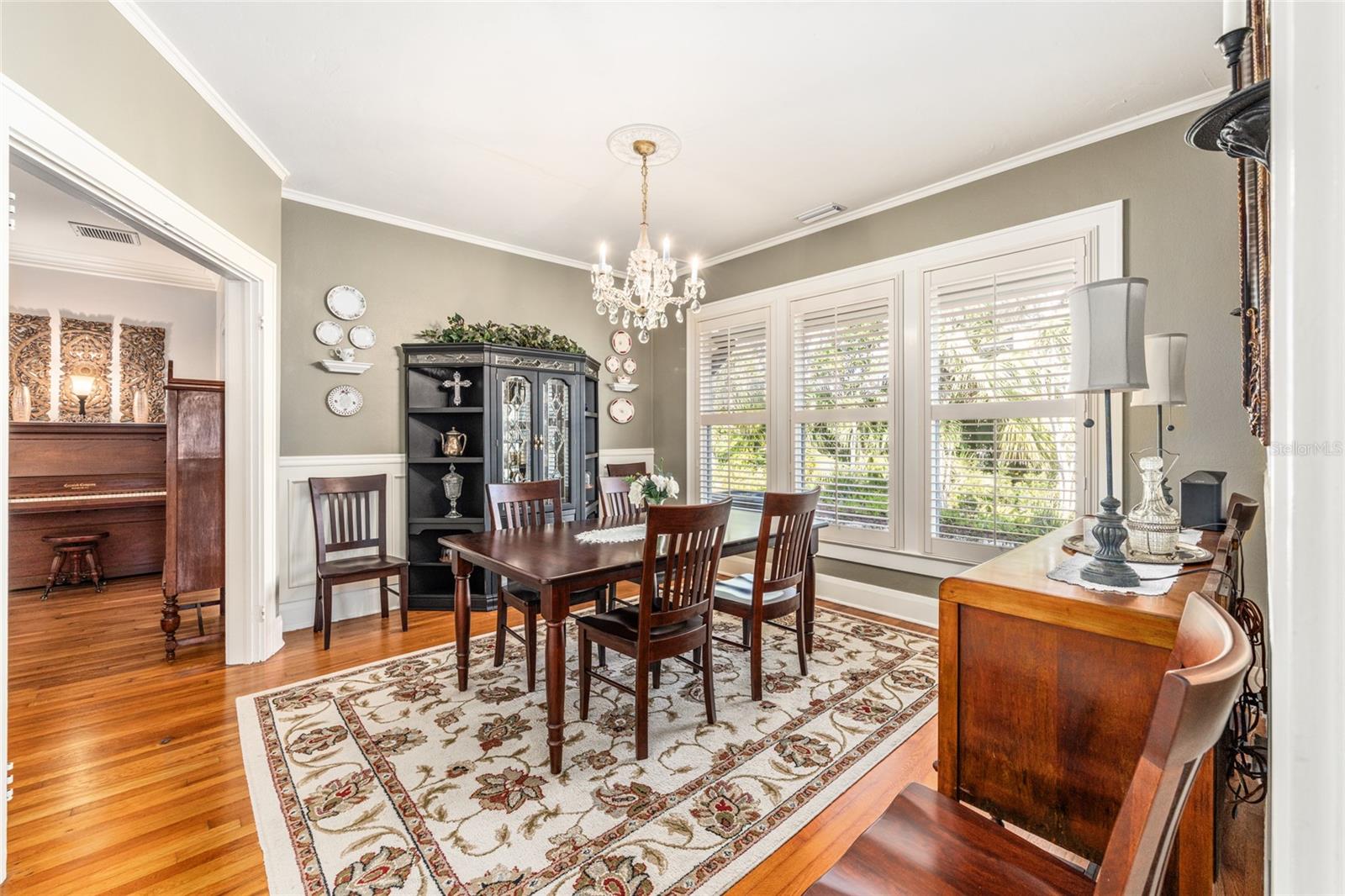 GLENVIEW - Residential