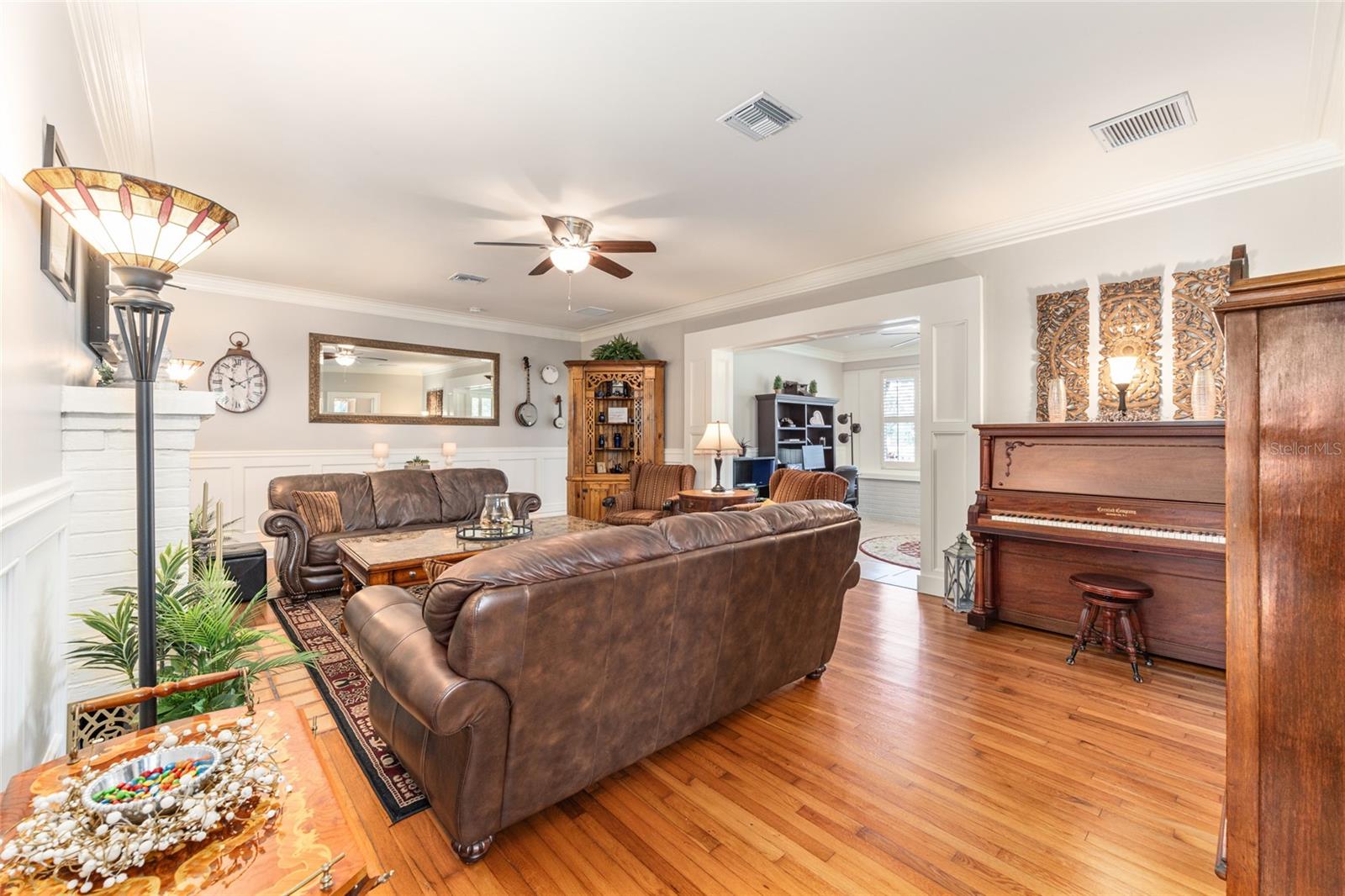 GLENVIEW - Residential