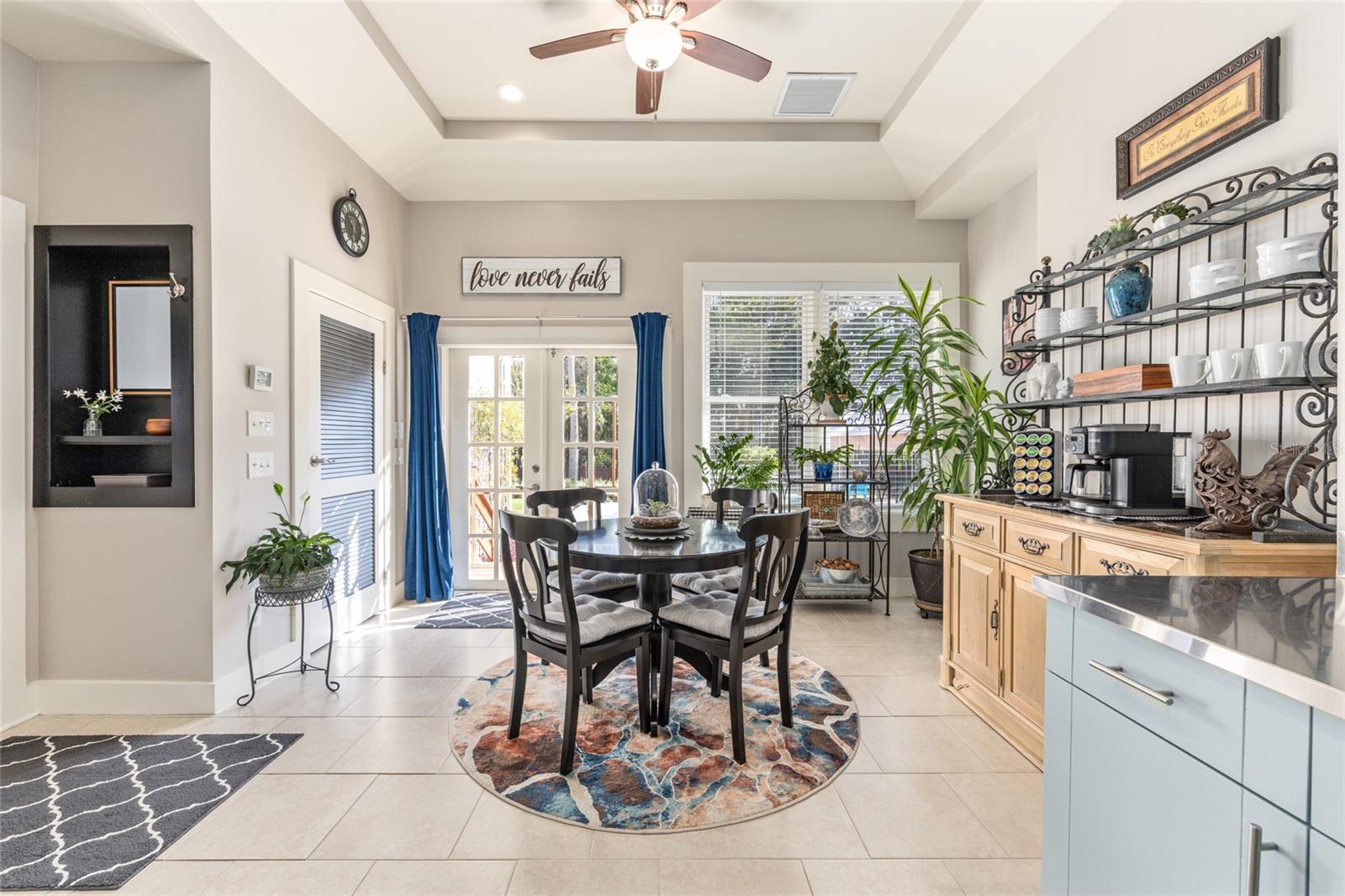 GLENVIEW - Residential