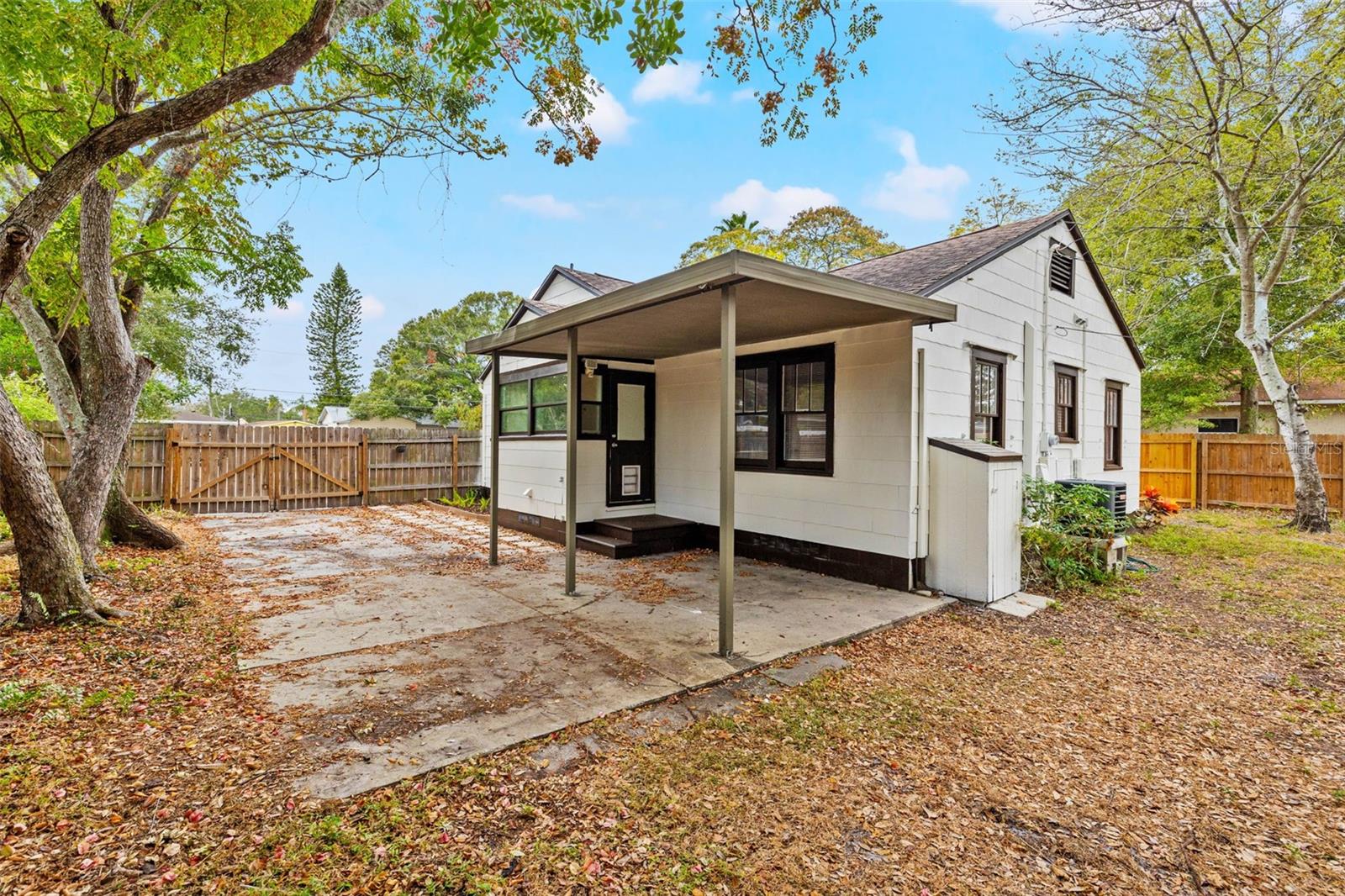 EDGEMOOR ESTATES - Residential