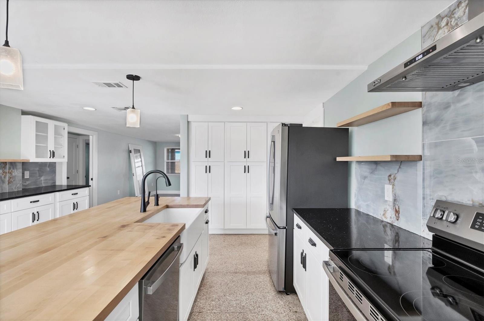 ALSTON HASTE - Residential