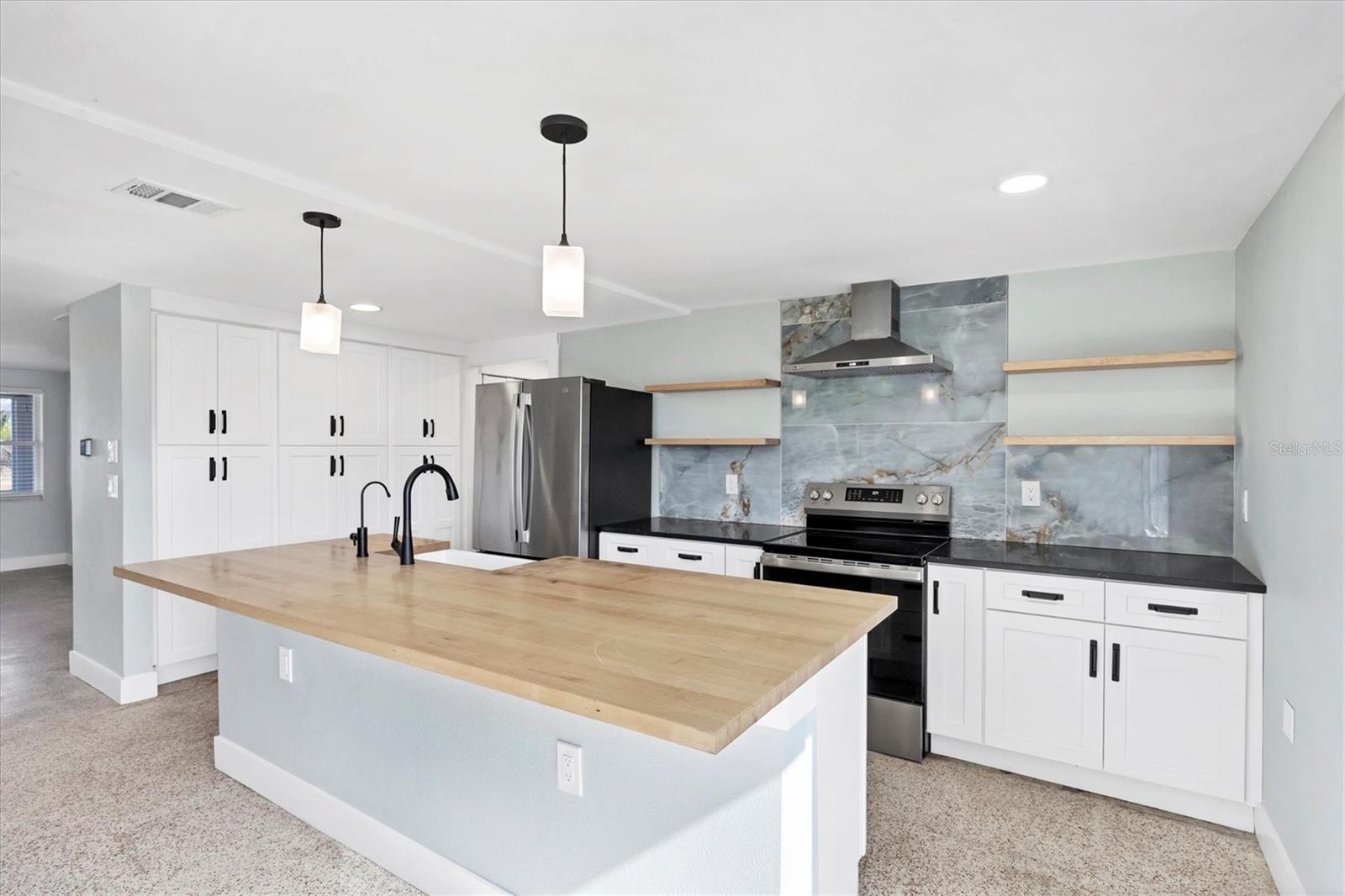 ALSTON HASTE - Residential