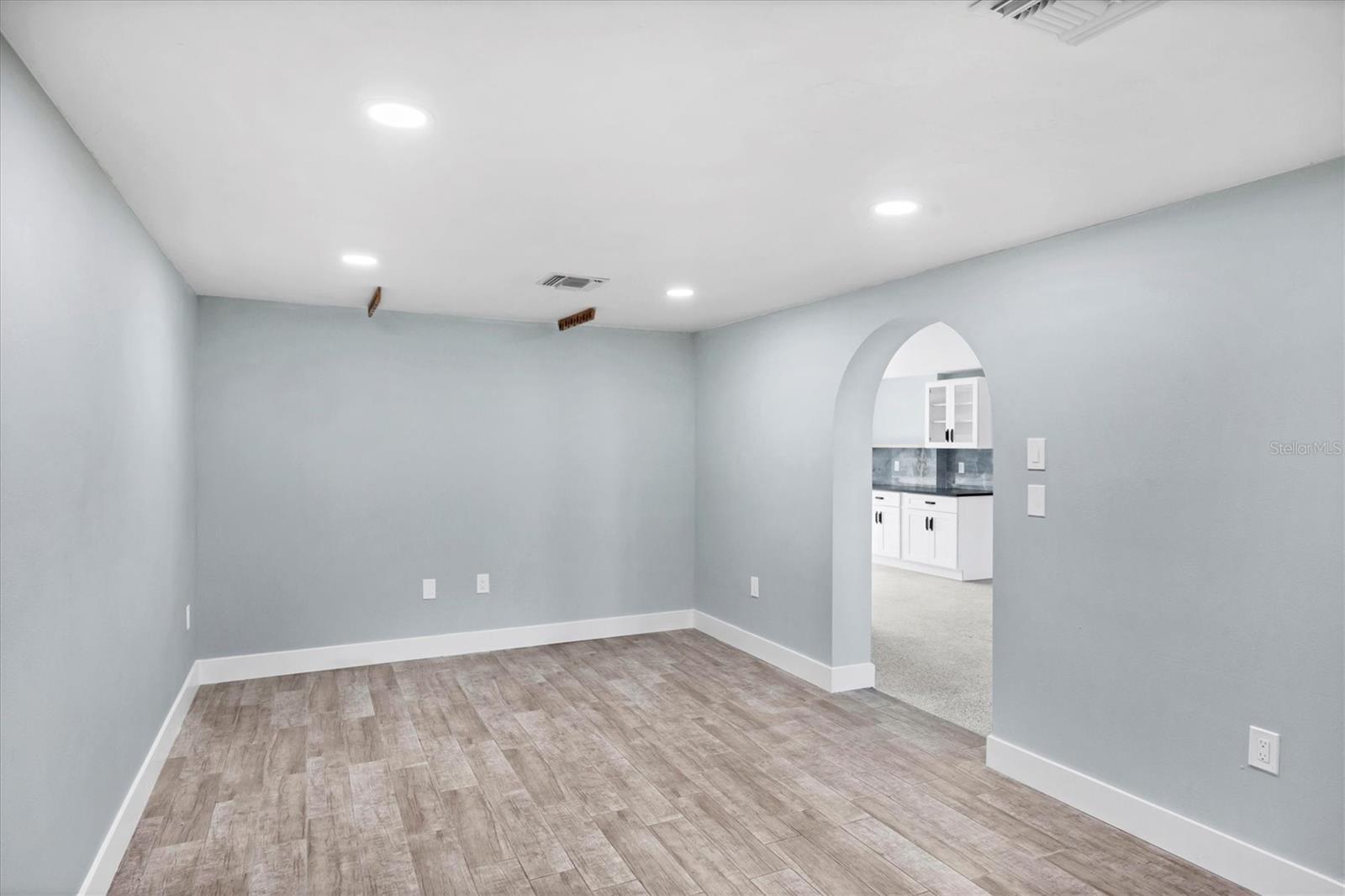 ALSTON HASTE - Residential