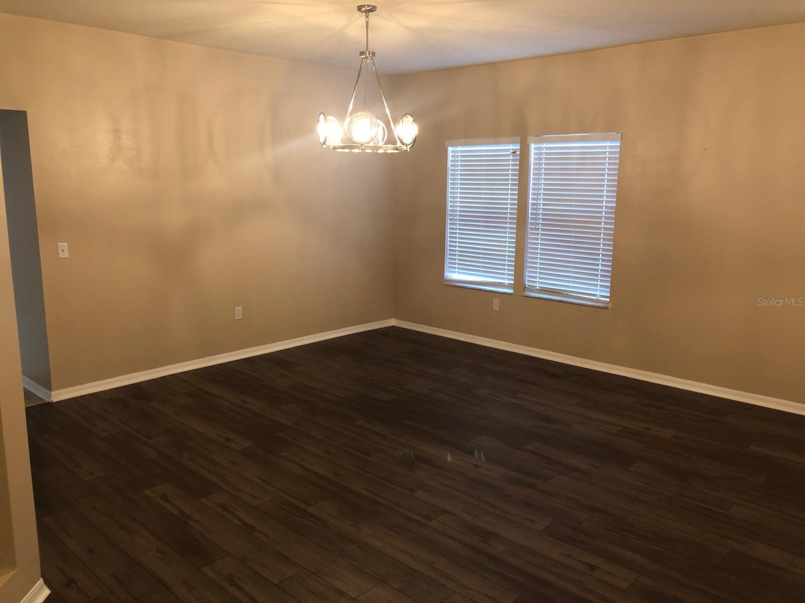 ELLIS PARK - Residential