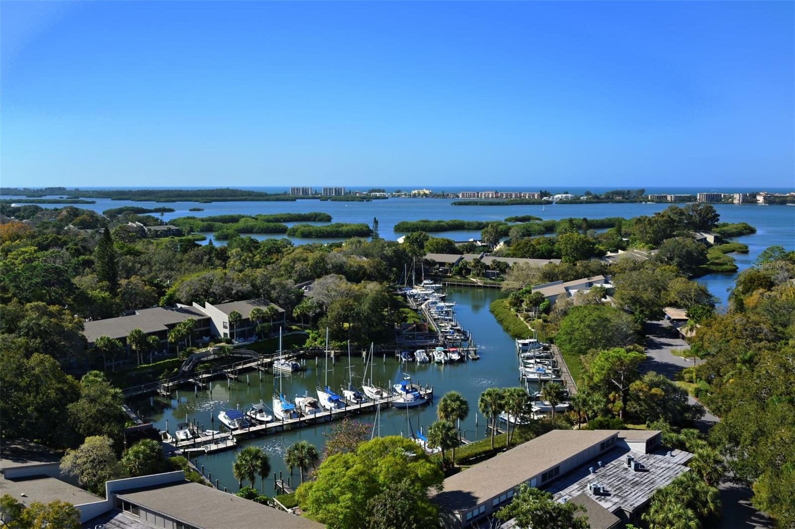 PELICAN COVE I - Residential