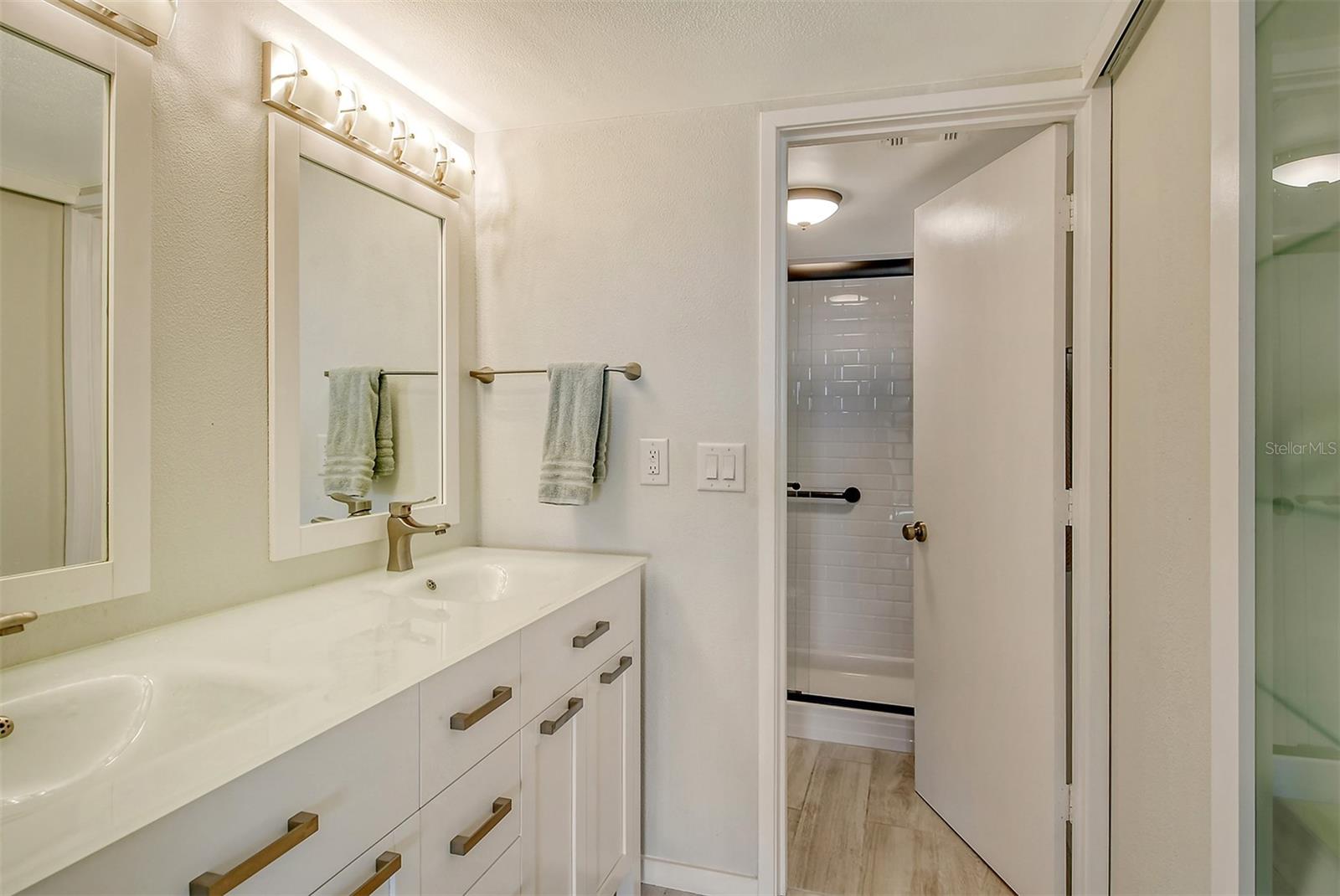 PELICAN COVE I - Residential