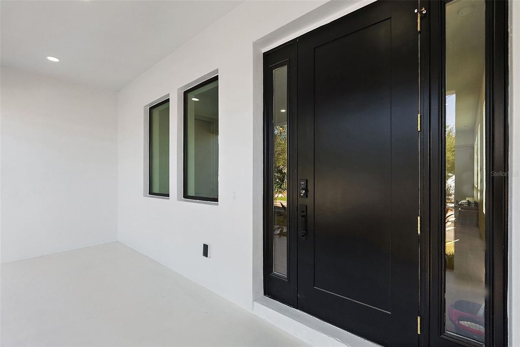 Photo of 2320 W North B Street #2, Tampa, FL 33609 (MLS # TB8451229)