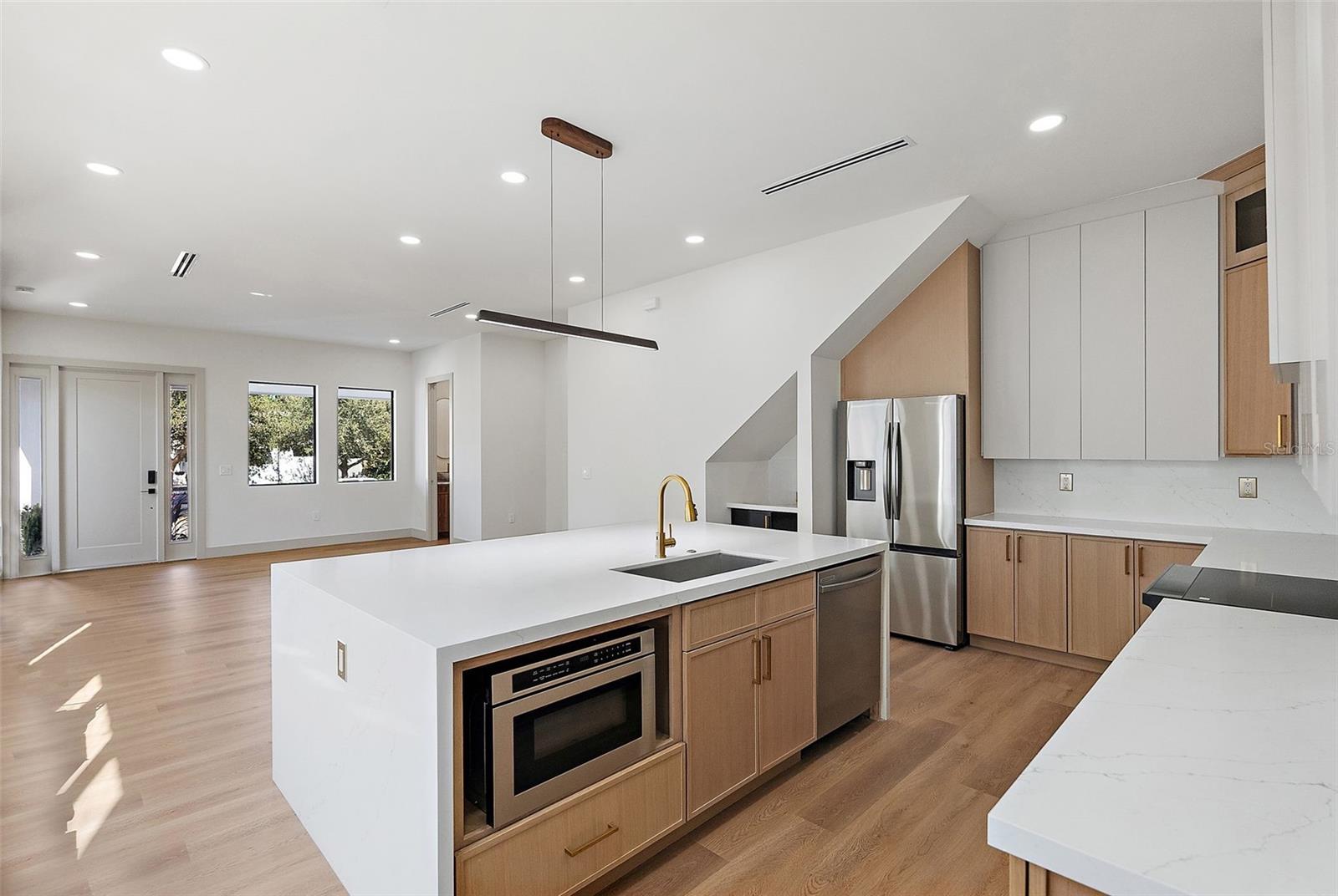 MIDWAY - Residential