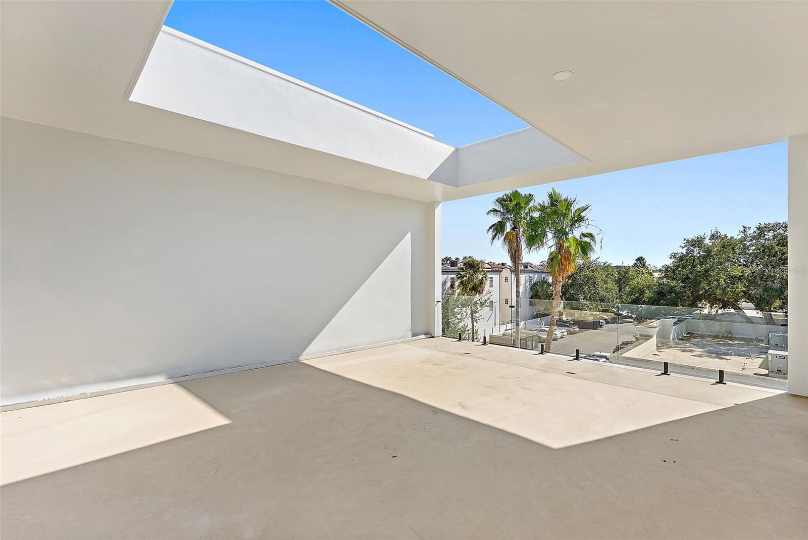 MIDWAY - Residential