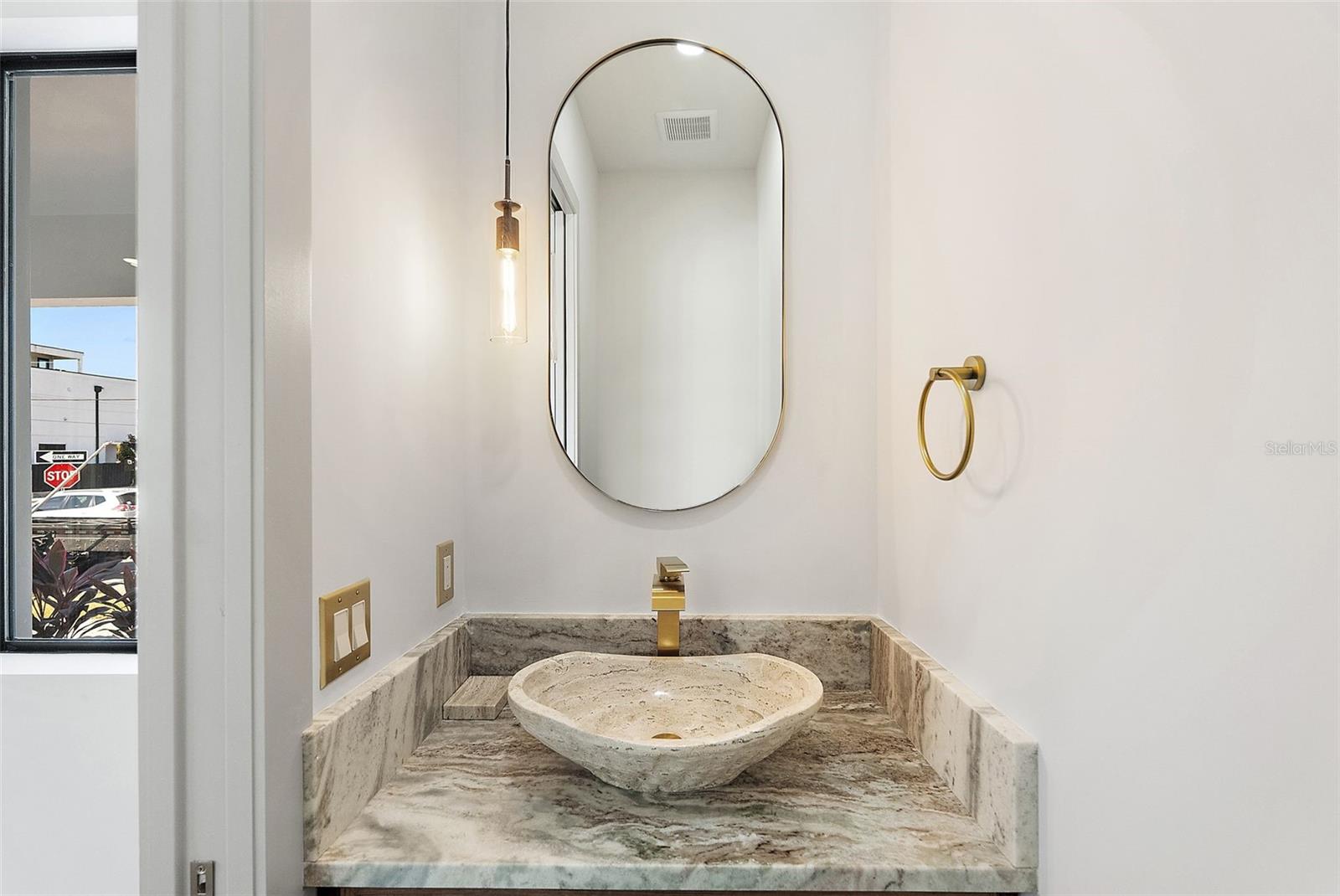 MIDWAY - Residential