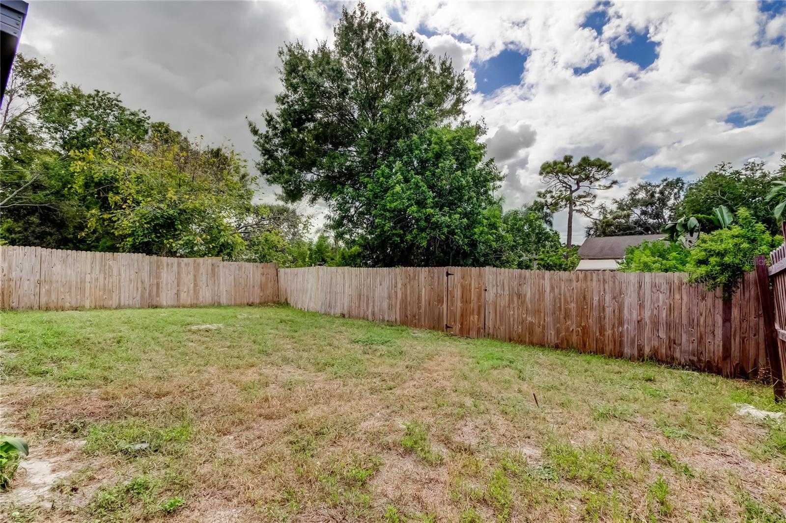 TALL PINES ESTATES - Residential