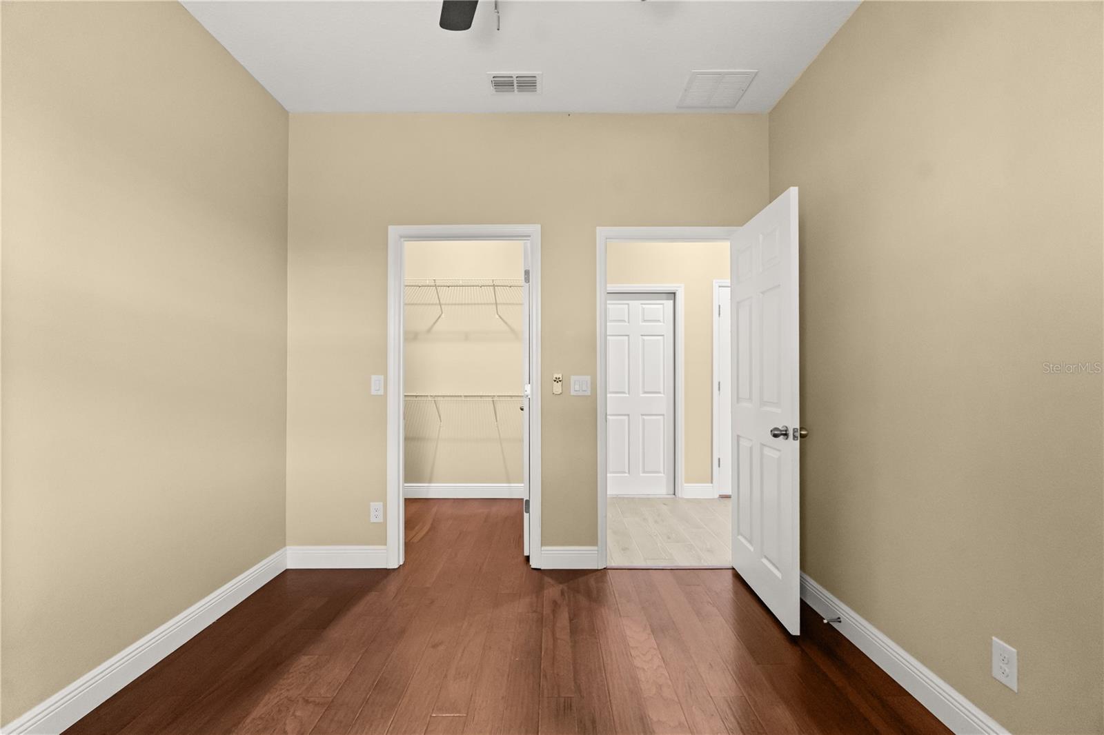 RIDGEVIEW PHASE 3 - Residential