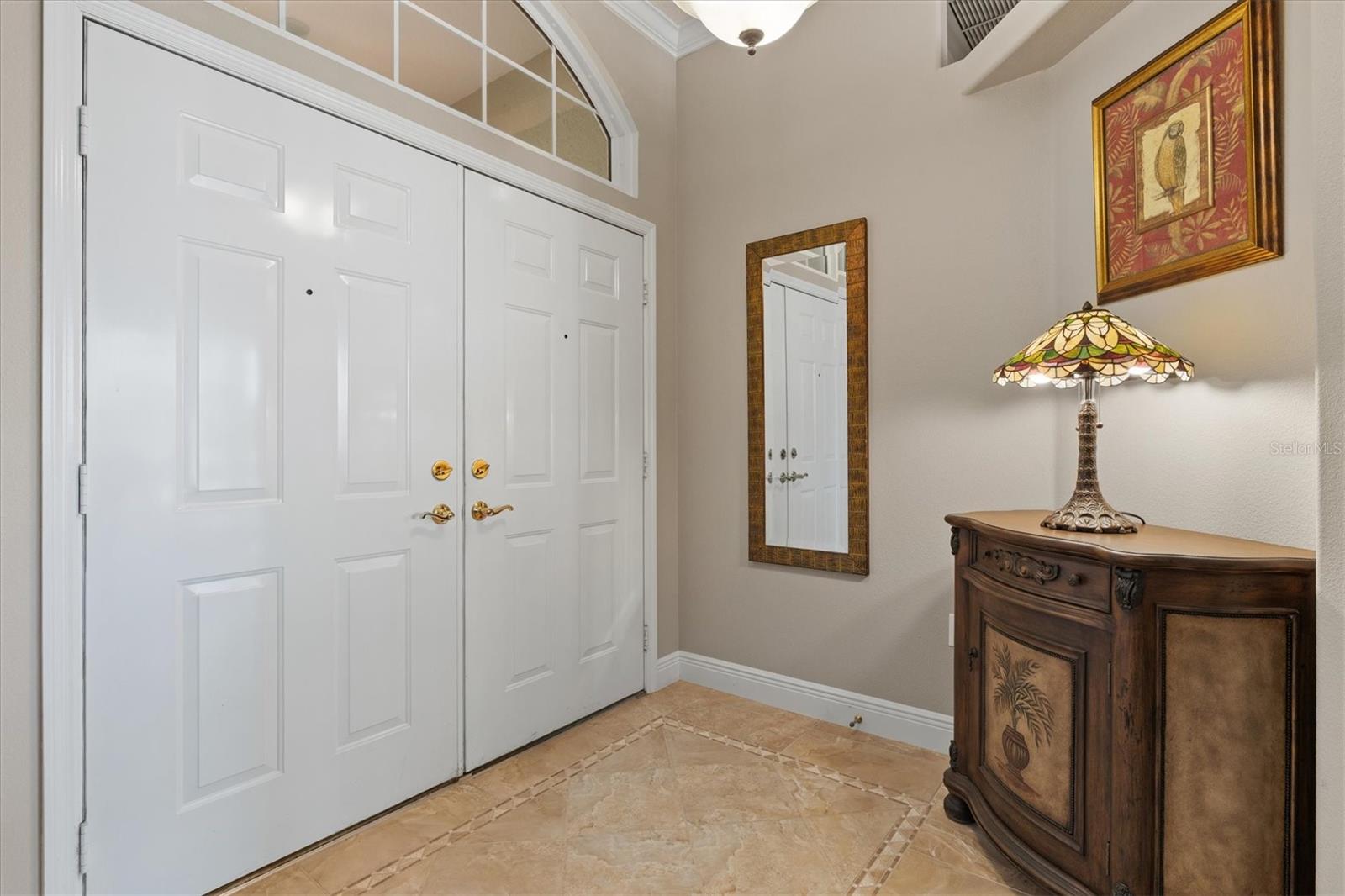 CALUSA LAKES - Residential