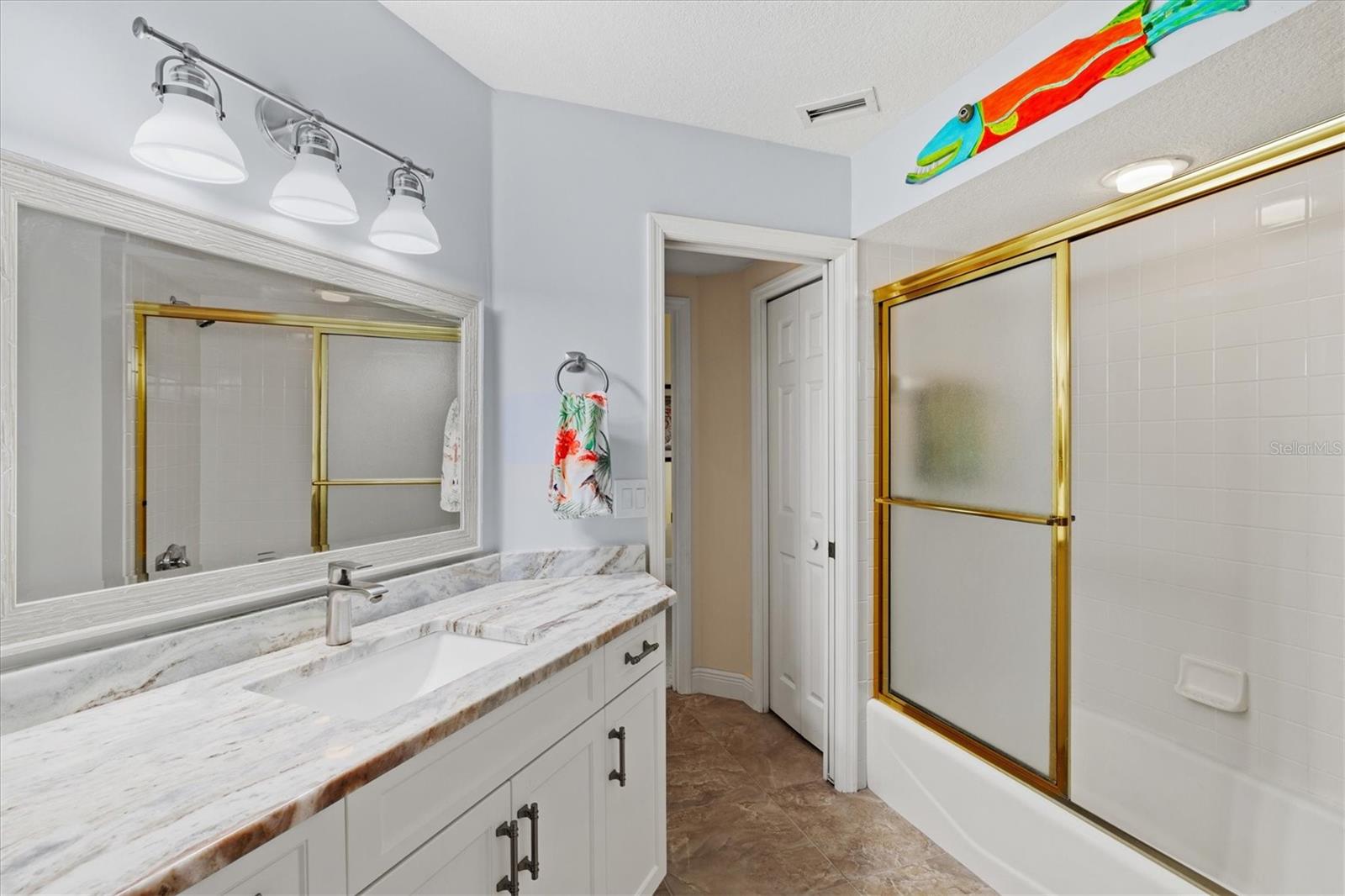 CALUSA LAKES - Residential