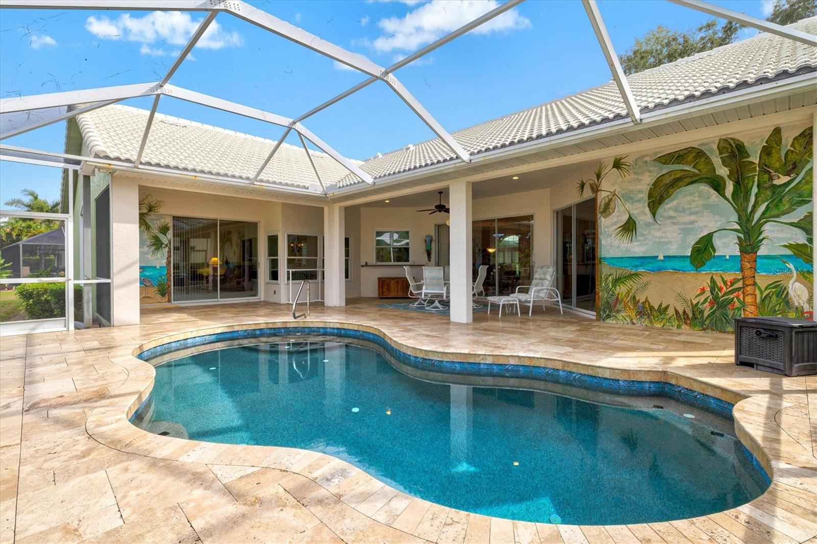 CALUSA LAKES - Residential