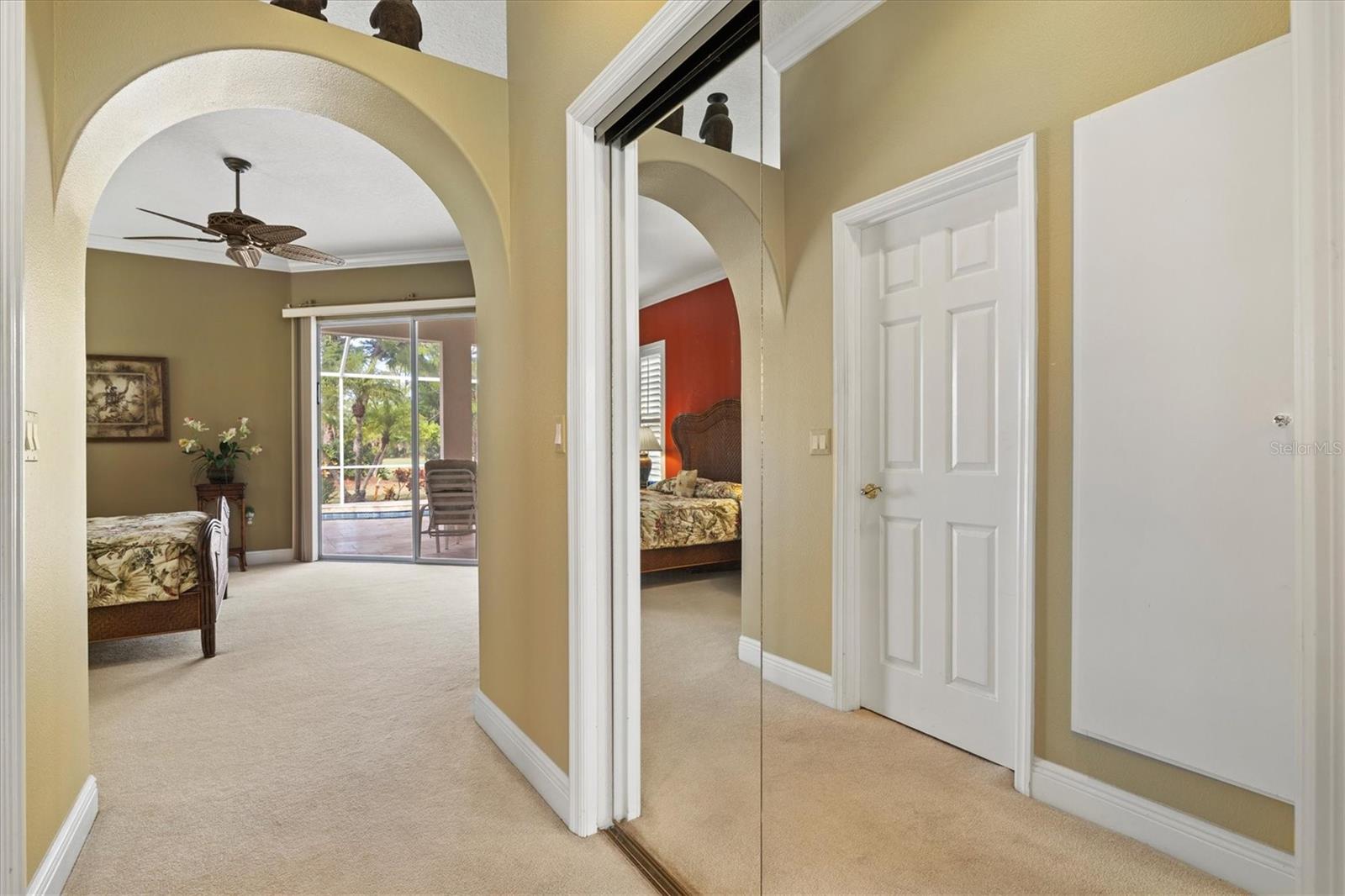 CALUSA LAKES - Residential