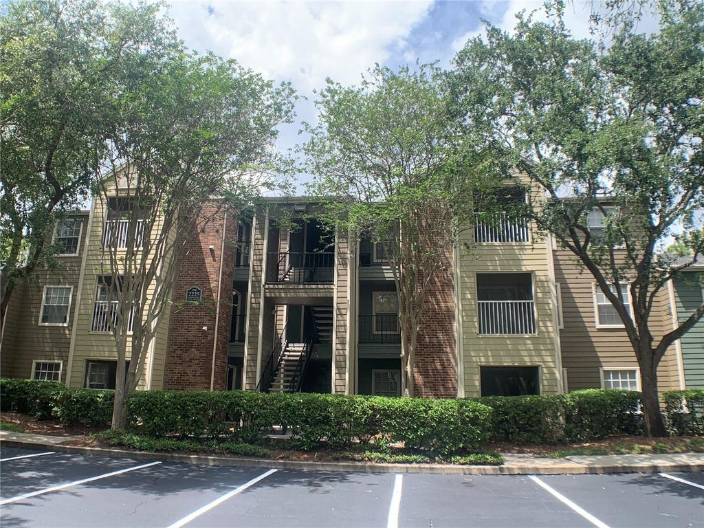 Photo of 2225 Metropolitan Way #1233, Orlando, FL 32839 (MLS # O6450979)