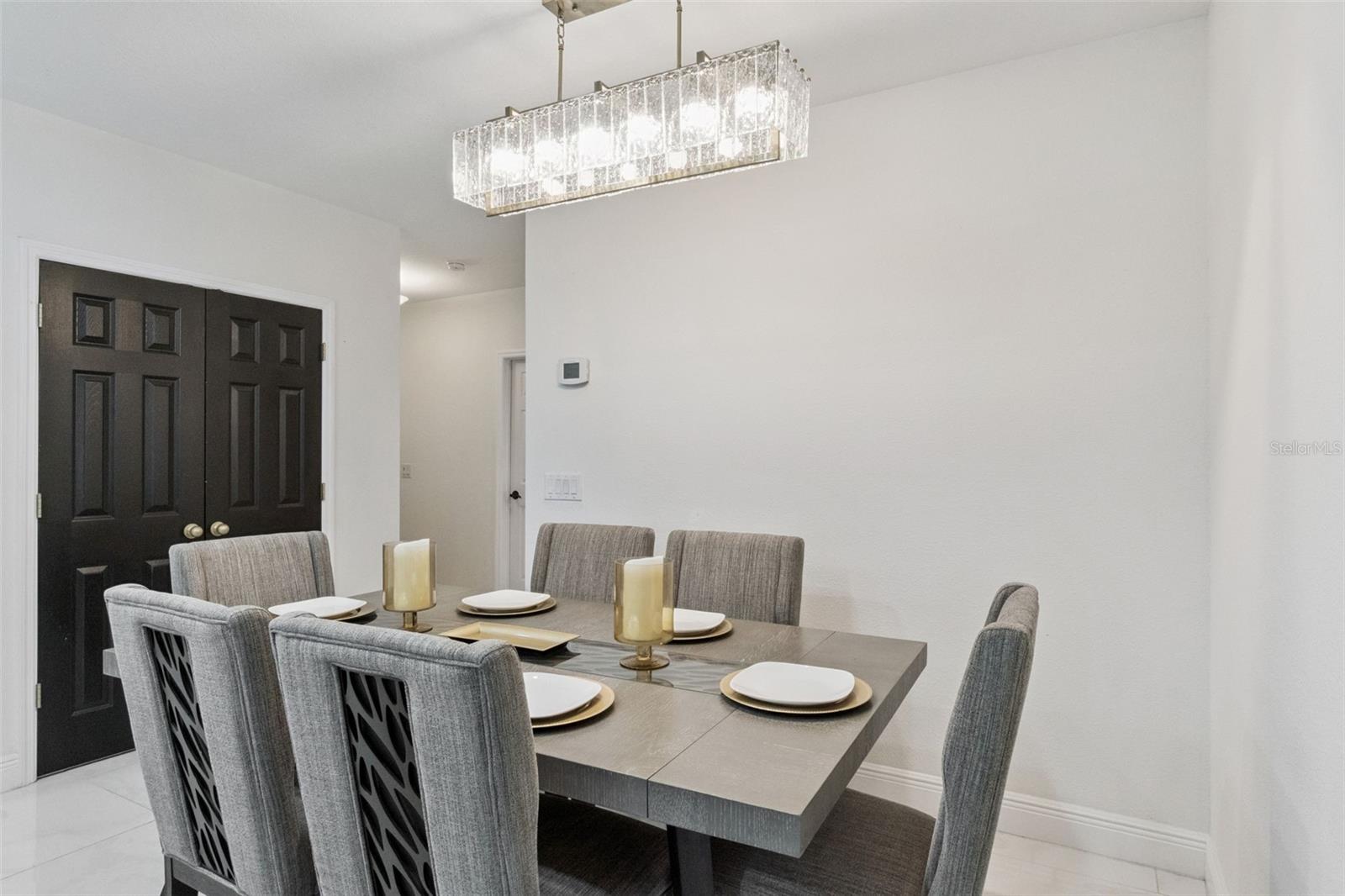 PINEWOOD GARDENS - Residential