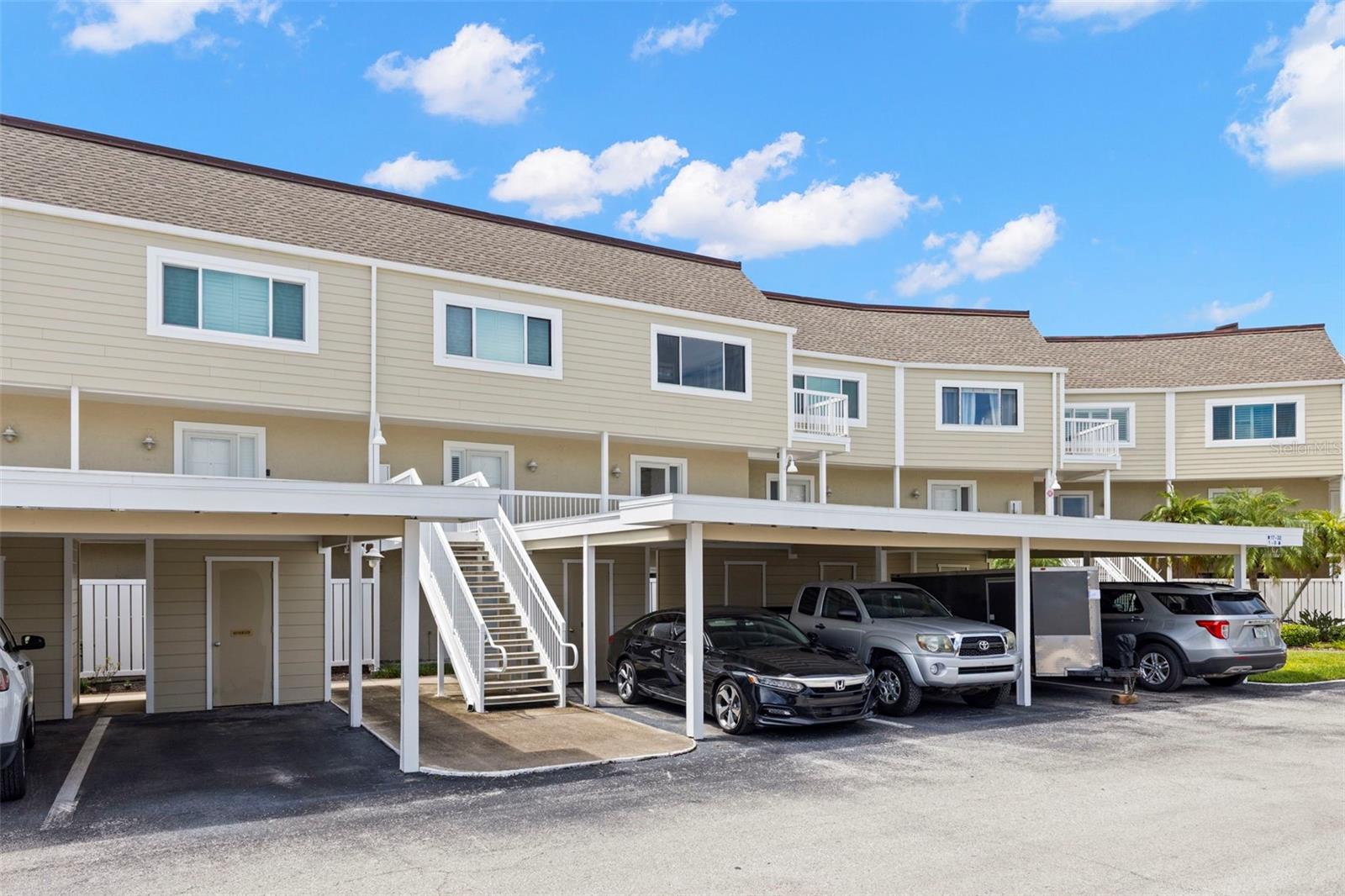 433 S PAULA DRIVE 28