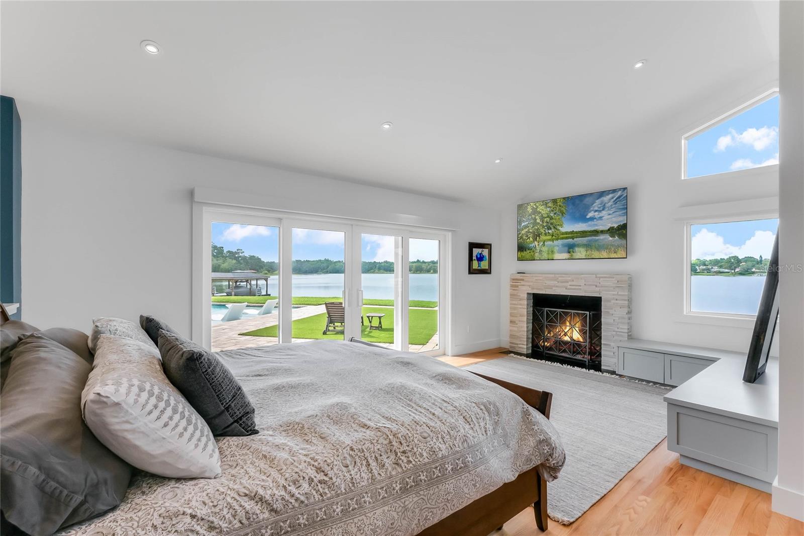 WATERBRIDGE - Residential