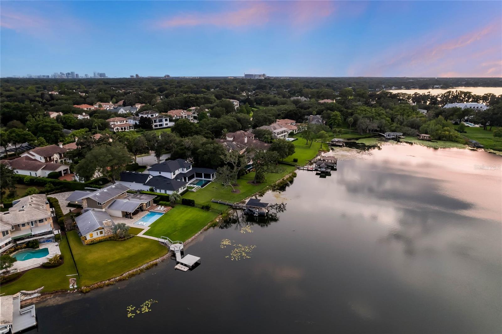 WATERBRIDGE - Residential