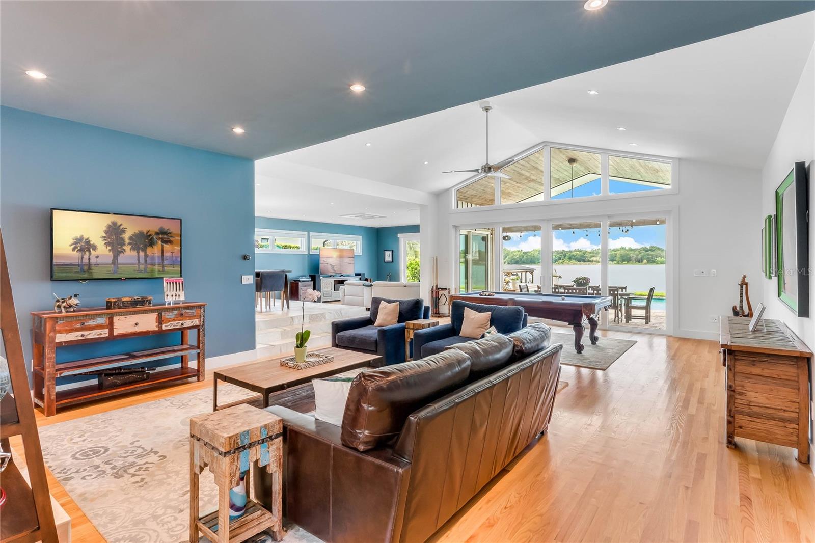 WATERBRIDGE - Residential