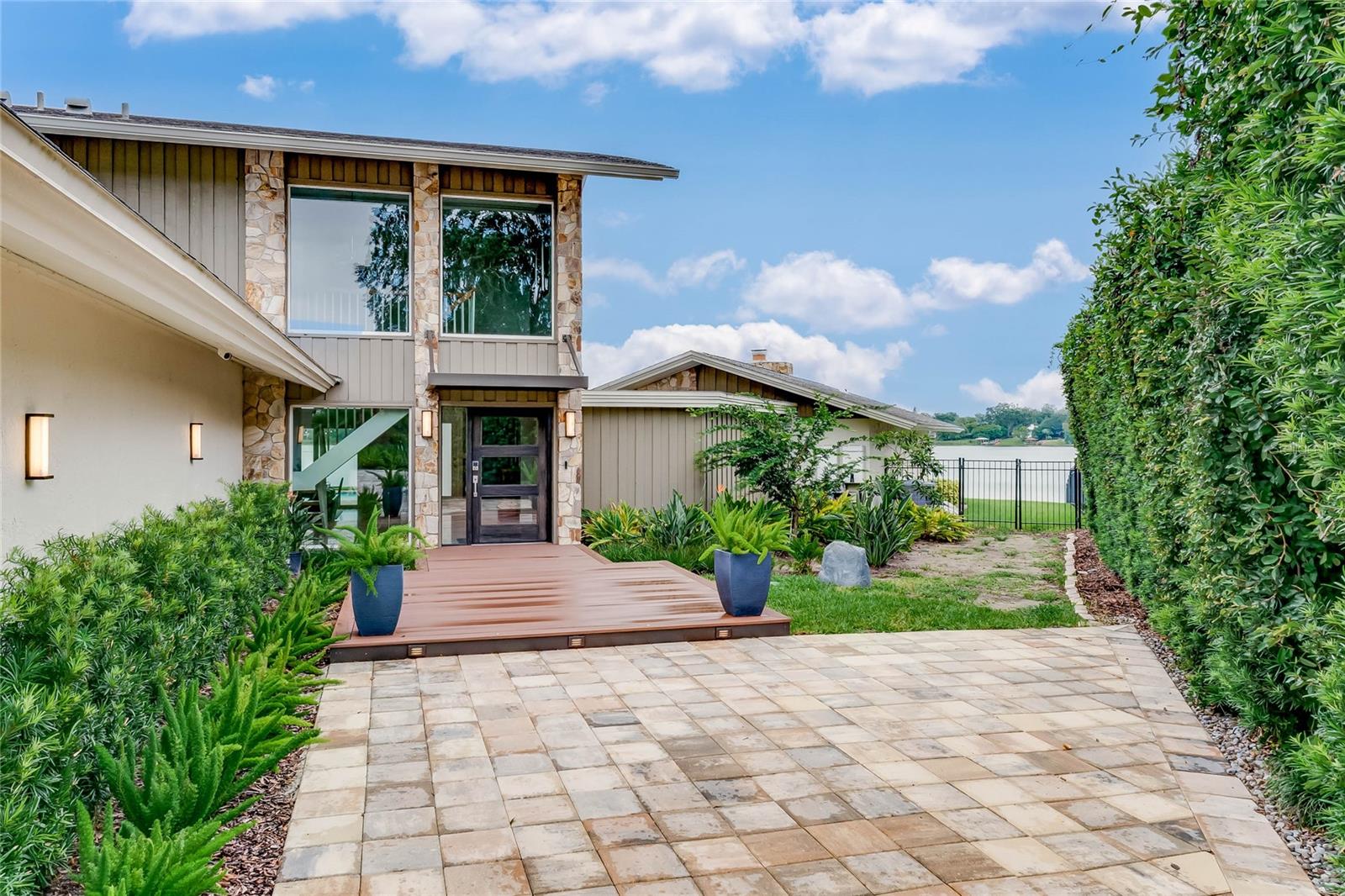 WATERBRIDGE - Residential